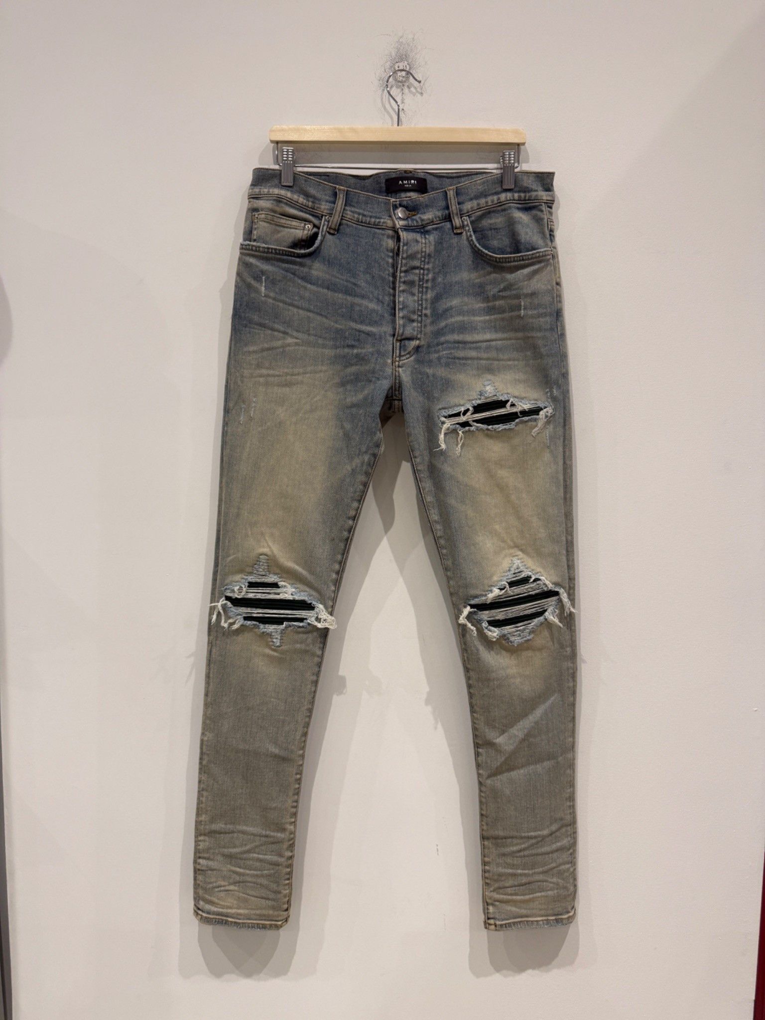 Amiri Amiri MX1 Clay Indigo Jeans Size US 34 / EU 50 - 1 Thumbnail