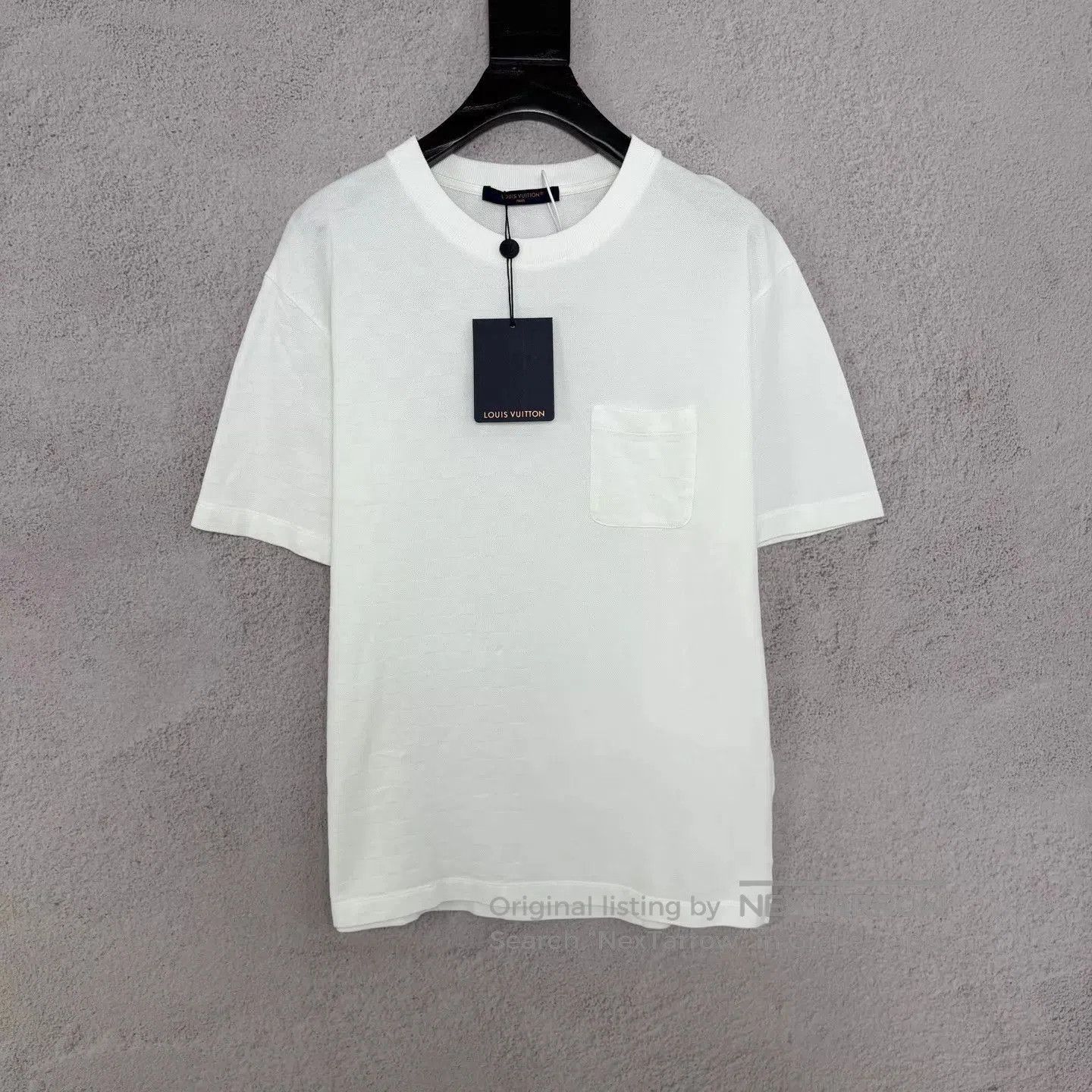 Louis Vuitton White Short Sleeve Pocket T-Shirt. Size US L / EU 52-54 / 3 - 1 Thumbnail