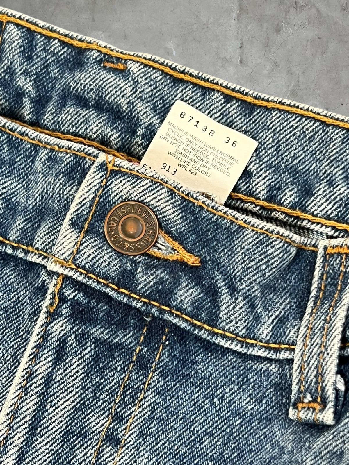 Levi's Vintage Levi’s Tapered 550 Blue Wash Size US 34 / EU 50 - 5 Thumbnail