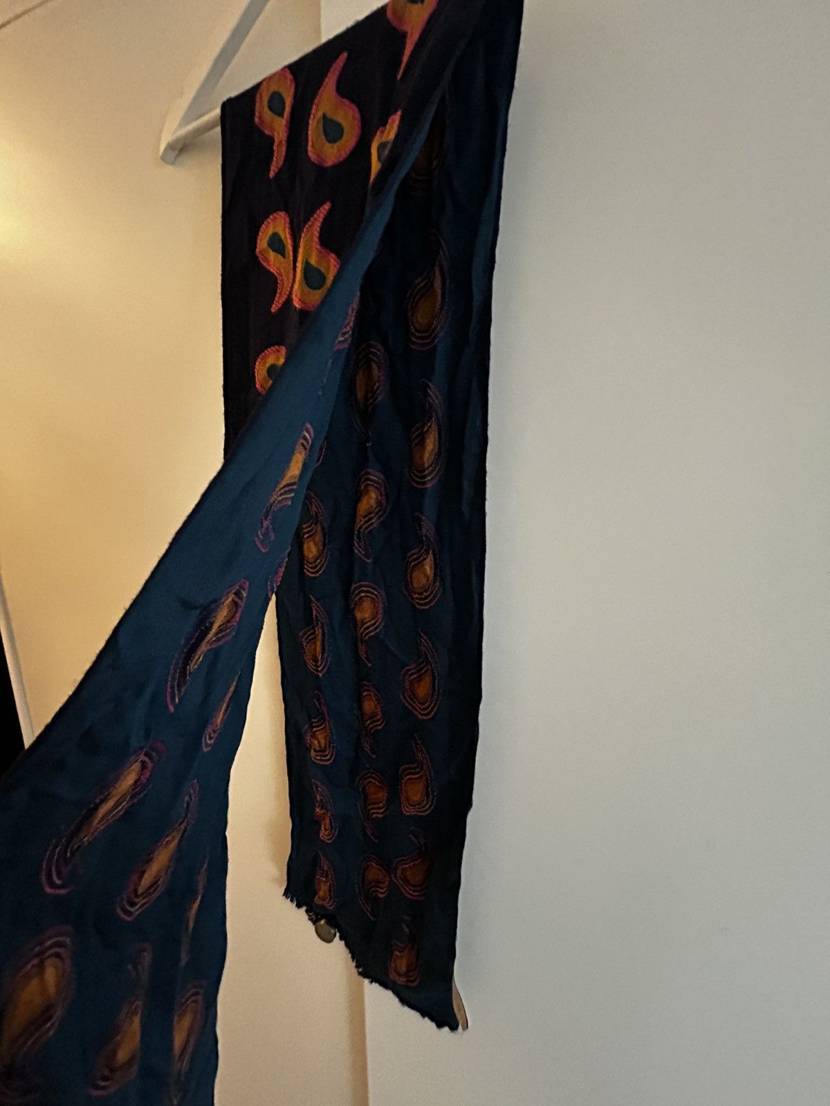 Paul Smith Paul Smith - Paisley Scarf Size ONE SIZE - 2 Thumbnail