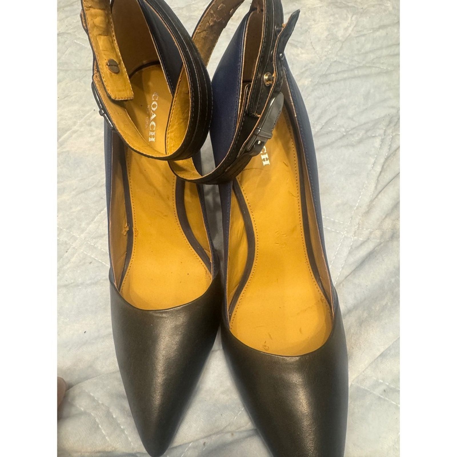 Coach Coach Leather Ankle Strap Heels Pointed Toe Block Heel Pumps Size US 8 / IT 38 - 5 Thumbnail
