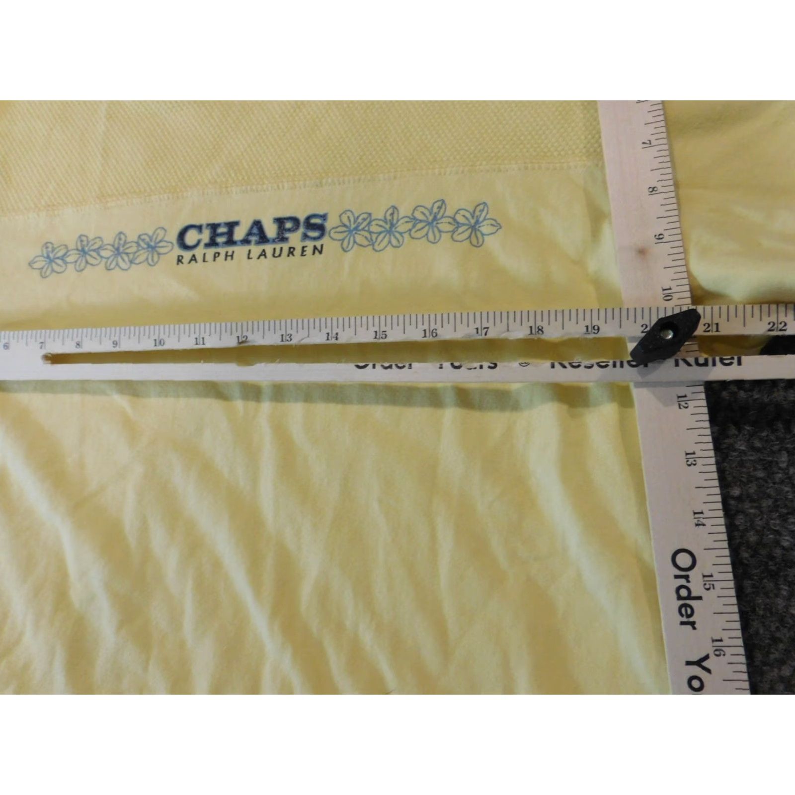 Ralph Lauren VINTAGE Ralph Lauren Mens T-Shirt Shirt 90s Yellow Logo Graphic L Cotton Knit Crew Neck Short Sleeve Mens Regular Adult Large All Seasons Size US L / EU 52-54 / 3 - 5 Thumbnail