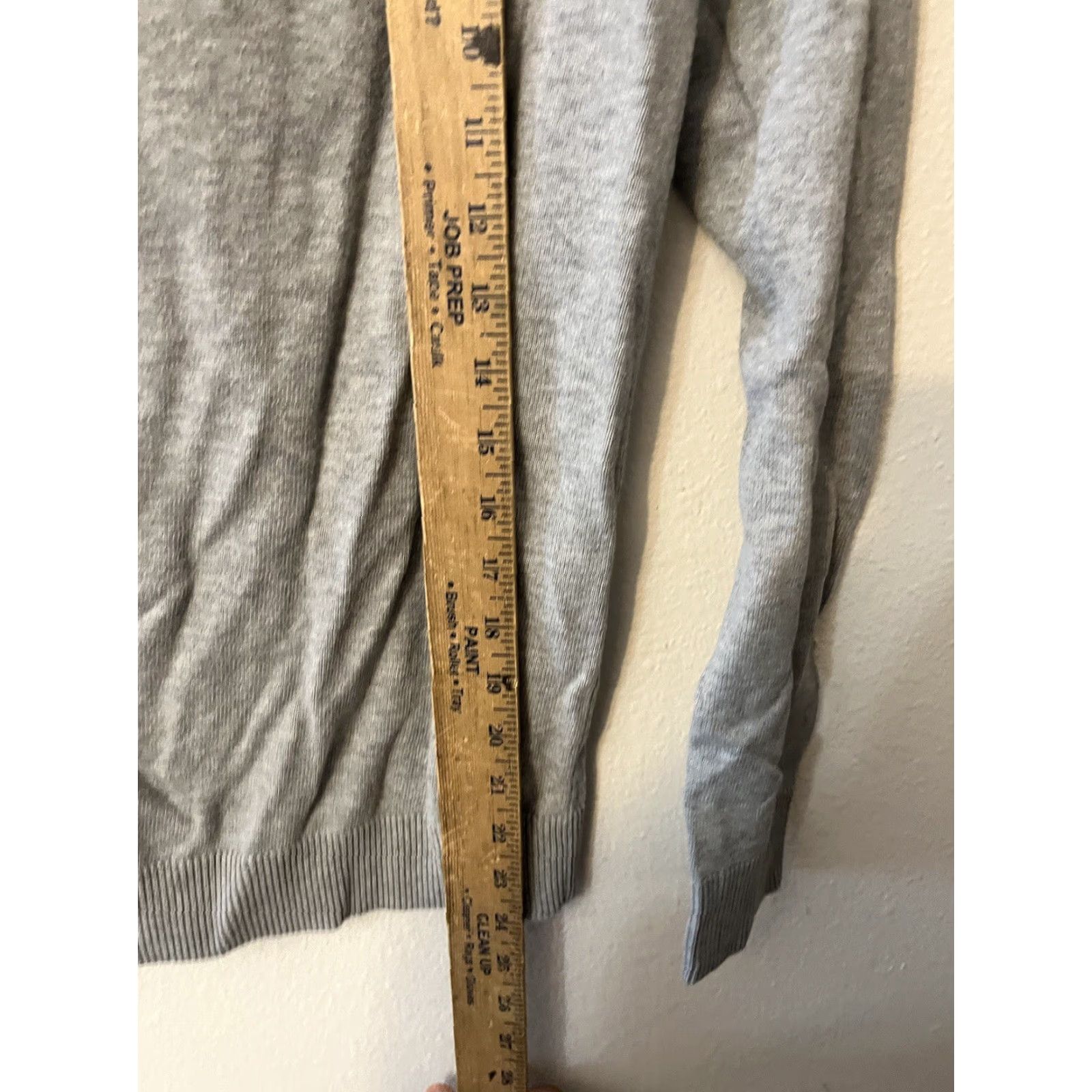 Gap VINTAGE Gap Gray Ruffle Collar Henley Long Sleeve Blouse Women Medium Size M / US 6-8 / IT 42-44 - 4 Thumbnail