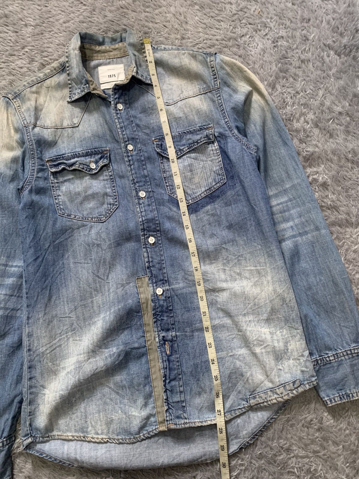 The 1975 The 1975 Distressed Denim Long Shirt by Zara Size US S / EU 44-46 / 1 - 8 Thumbnail