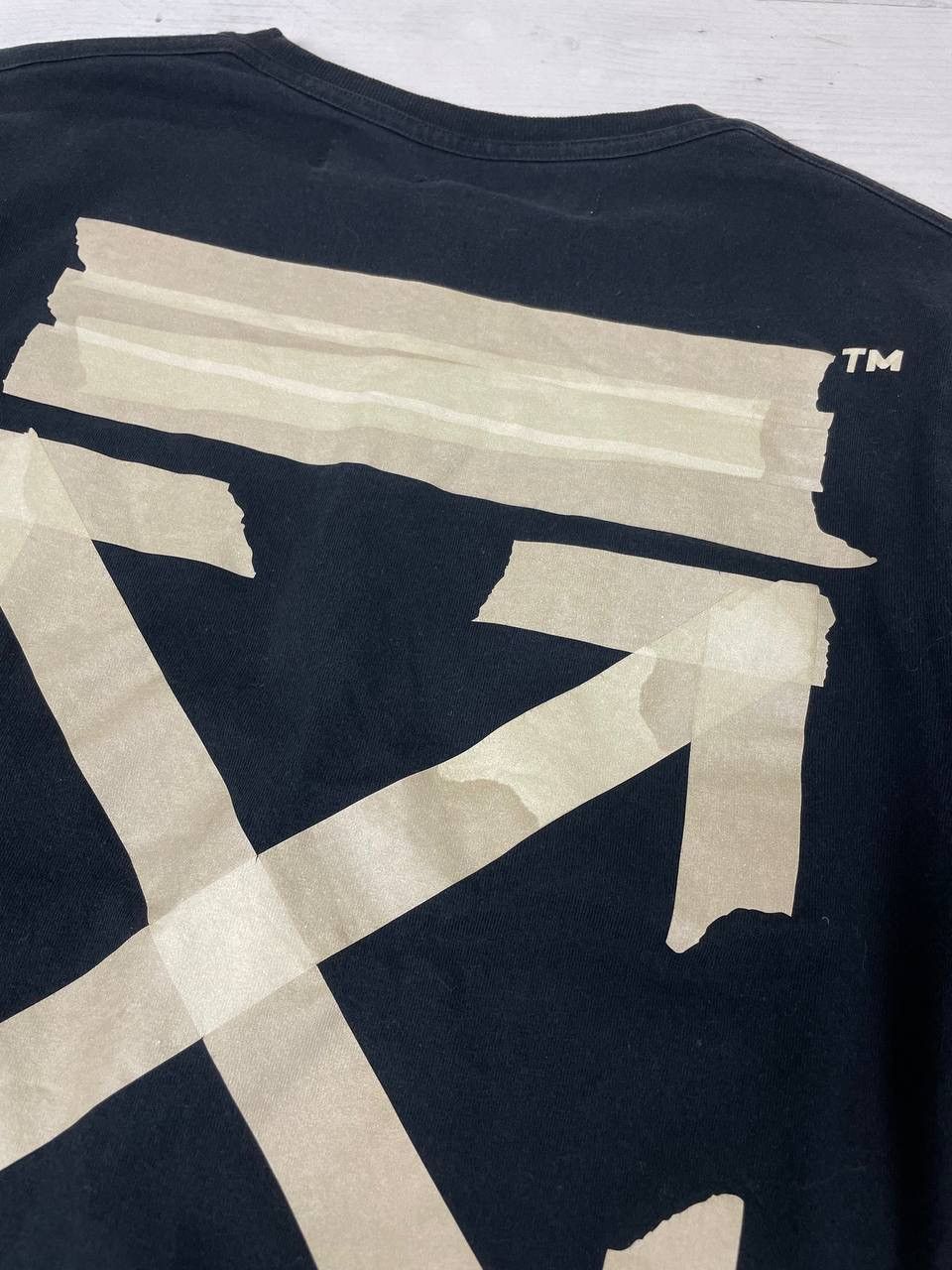 Off-White Off-White Big Logo Print Long Sleeve T-Shirt Y2K Size US S / EU 44-46 / 1 - 21 Thumbnail
