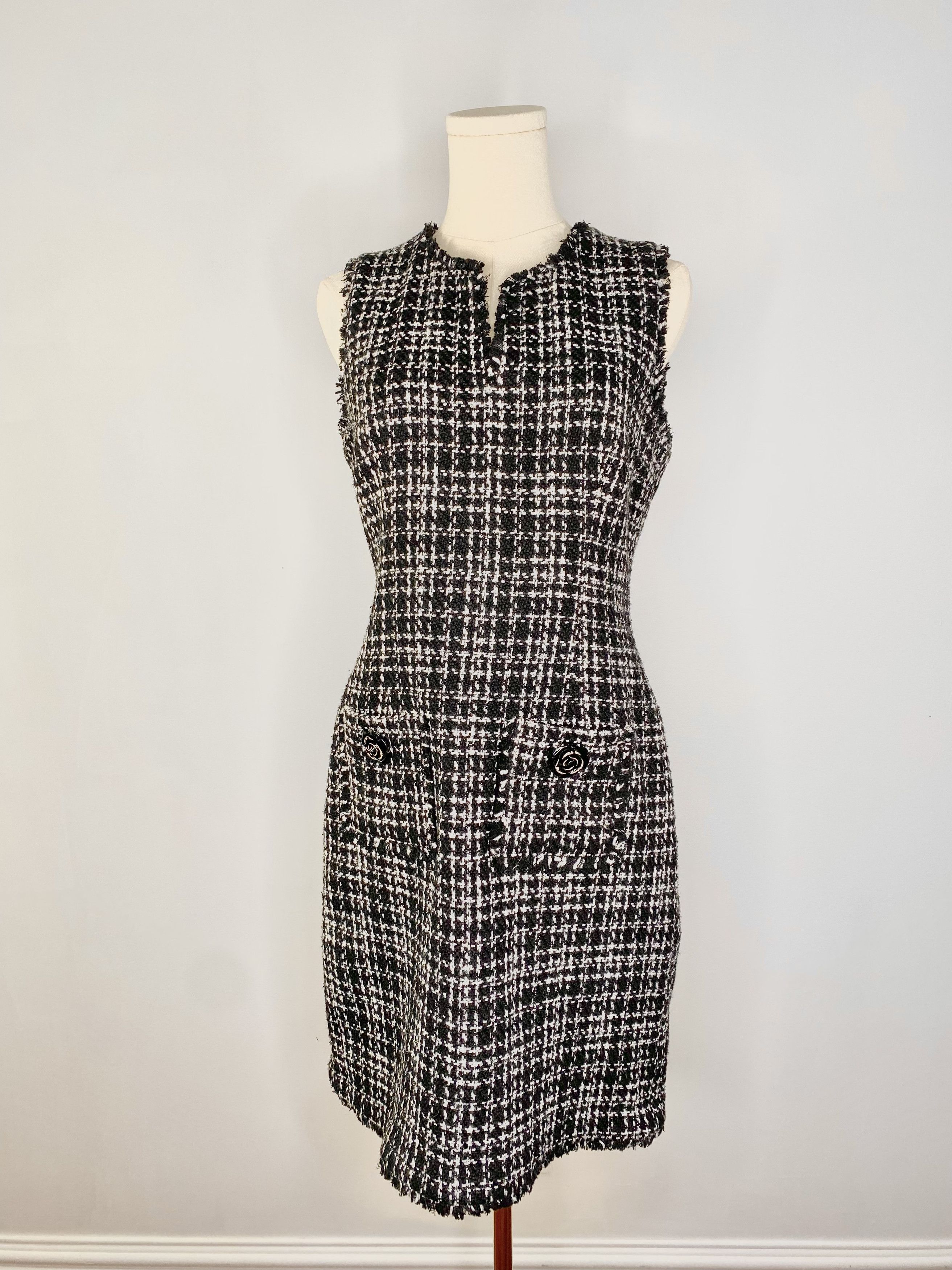 Karl Lagerfeld Karl Lagerfield - Black / White Tweed Gingham Dress Size M / US 6-8 / IT 42-44 - 6 Thumbnail