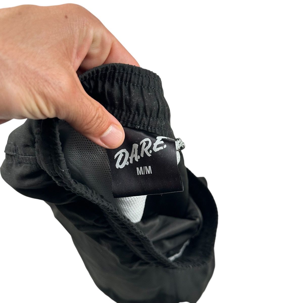 D.A.R.E D.A.R.E Shorts Black Drawstring Keeping Kids Off Drugs DARE Size US 31 - 3 Thumbnail