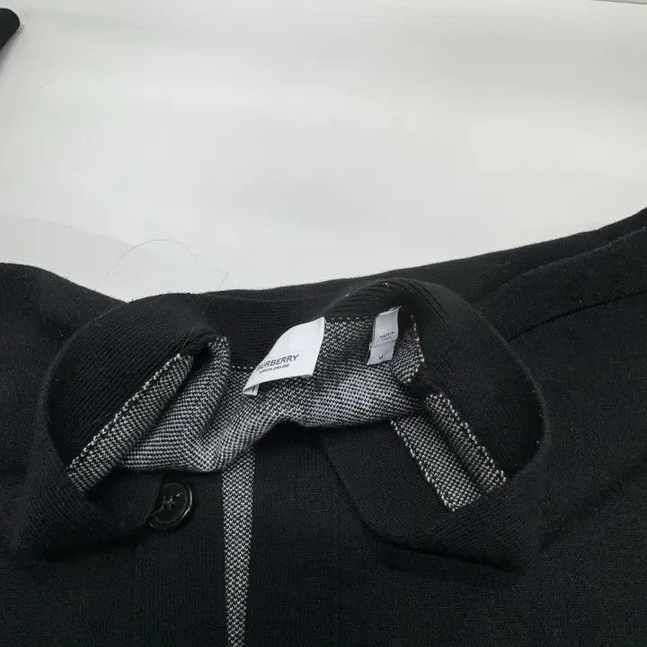 Burberry Burberry Burberry SS23 Logo Knit V-Neck Cardigan-2507 Size US M / EU 48-50 / 2 - 5 Thumbnail