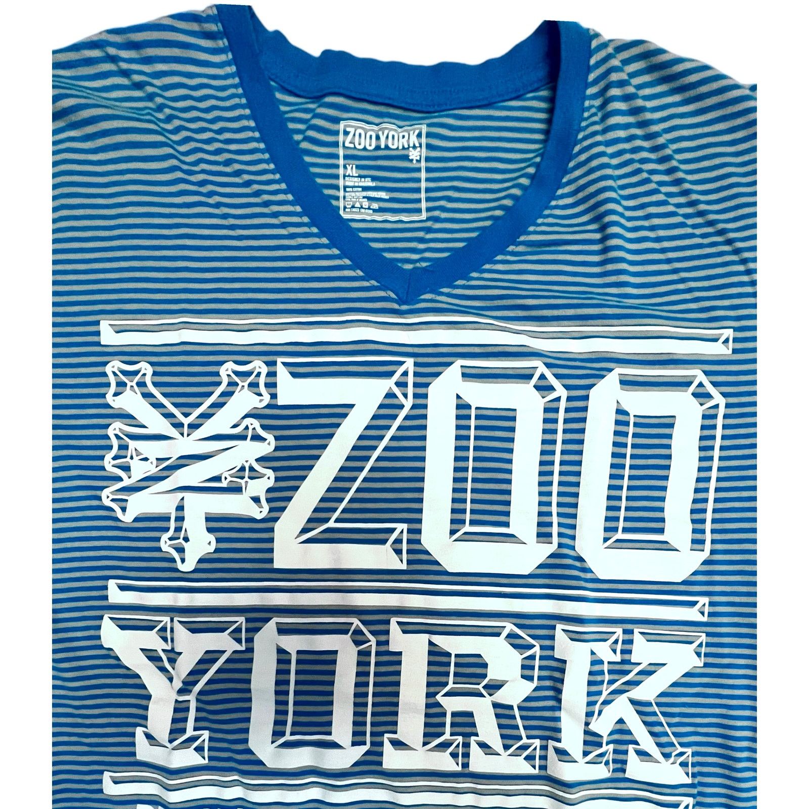 Zoo York Zoo York Men’s XL Striped T-Shirt Blue White Vneck Tee Size US XL / EU 56 / 4 - 5 Thumbnail