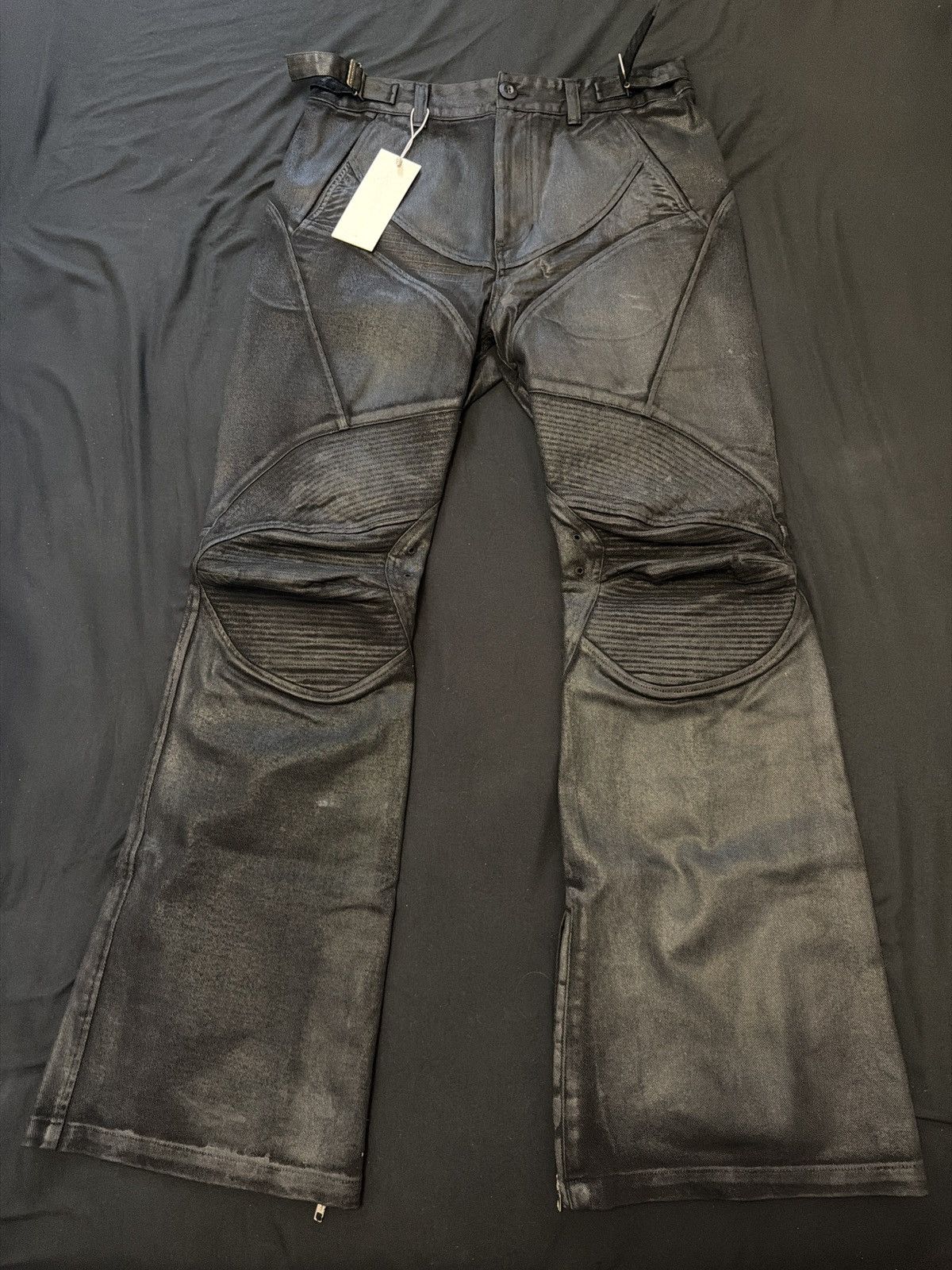 パンツ PROJECT G/R COATED BIKER ARMOURED FLARE PROJECT G/R - COATED BIKER ARMOURED PANTS | HBX