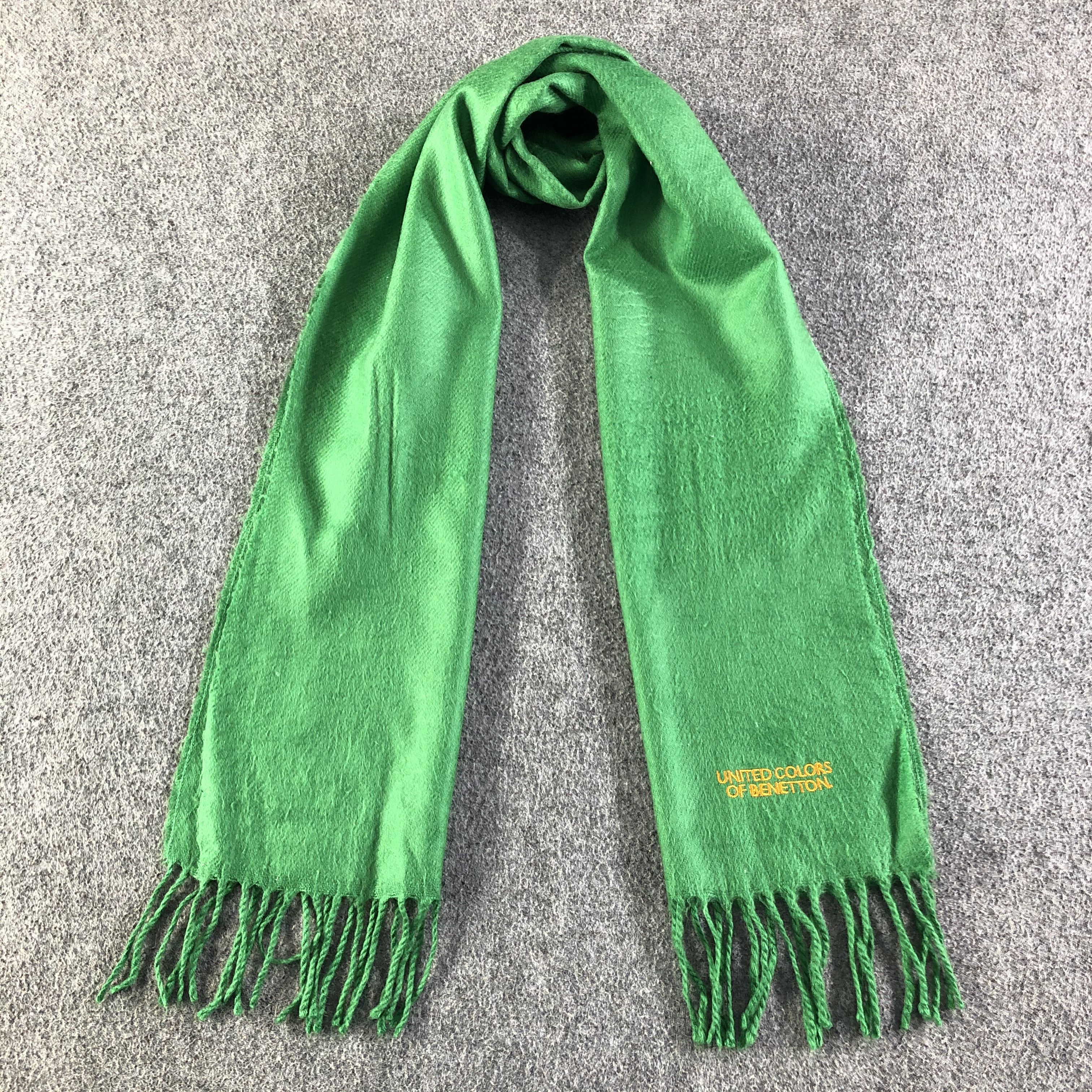 United Colors Of Benetton United Colors Of Benetton Scarf / Muffler / Neckwear Size ONE SIZE - 1 Thumbnail