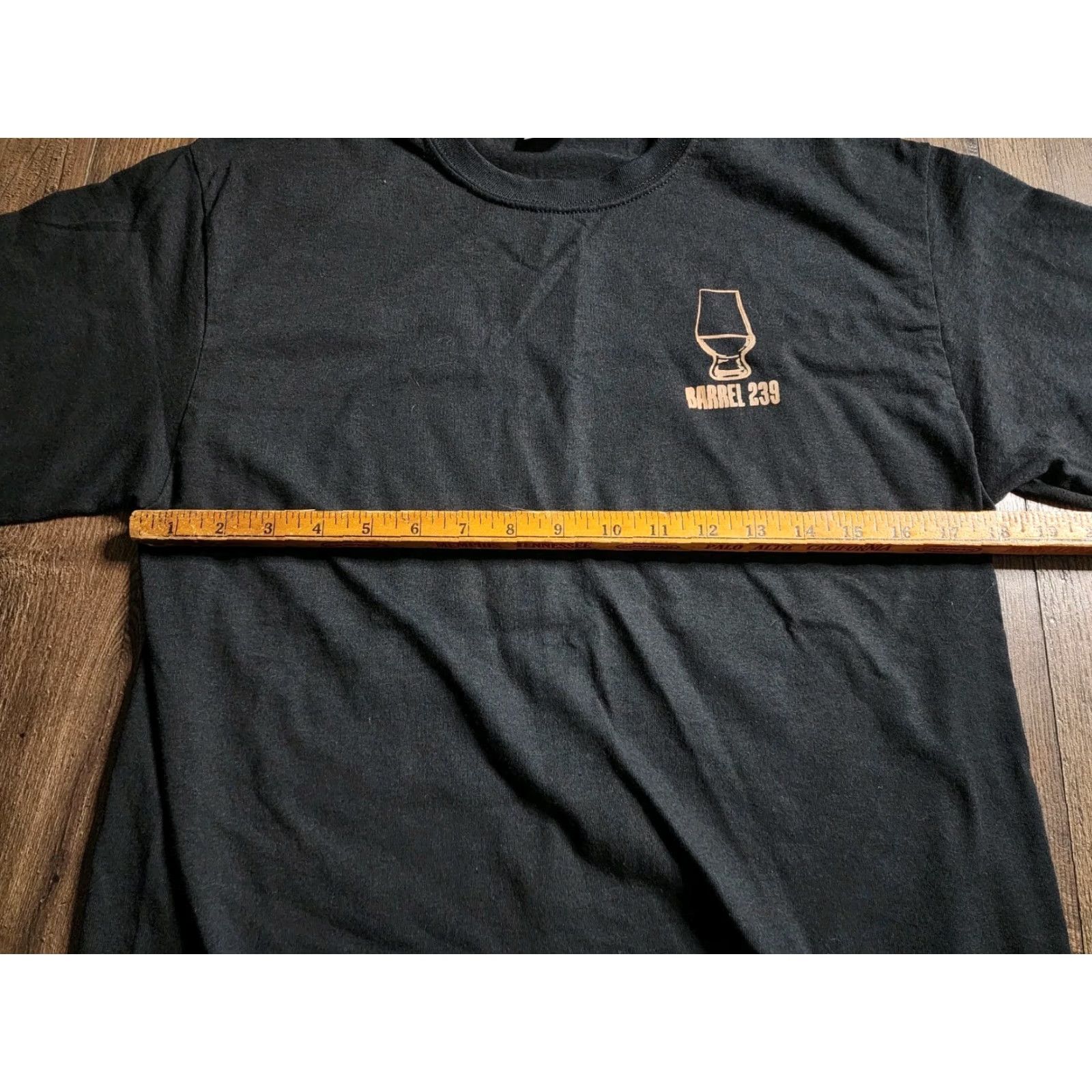 Port & Company Port & Company Mens M T-Shirt Black Crew Neck Short Sleeve Double-Sided Quote Whiskey River Don't Run Dry Willie Nelson Quote T Shirt Size US M / EU 48-50 / 2 - 3 Thumbnail