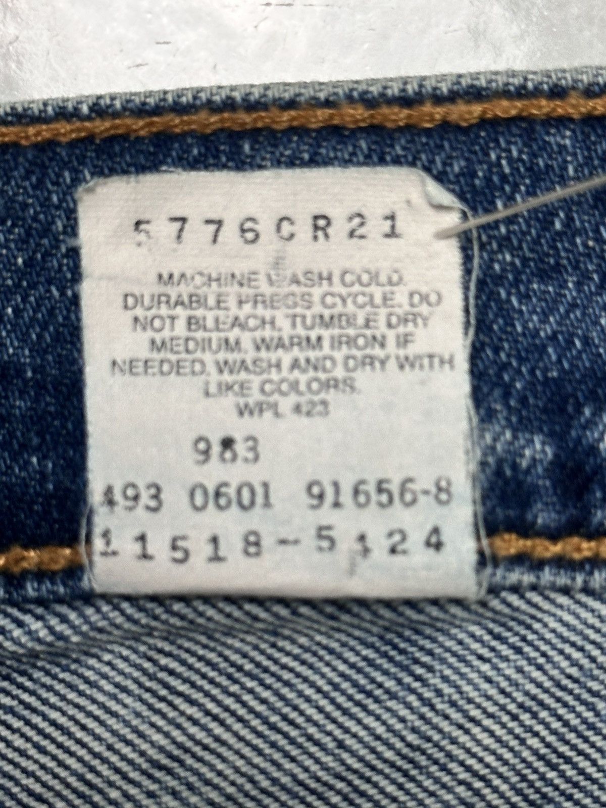 Levi's Vintage Levi’s 518 Super Low BootCut Jeans With Faded Wash Size US 31 - 13 Thumbnail