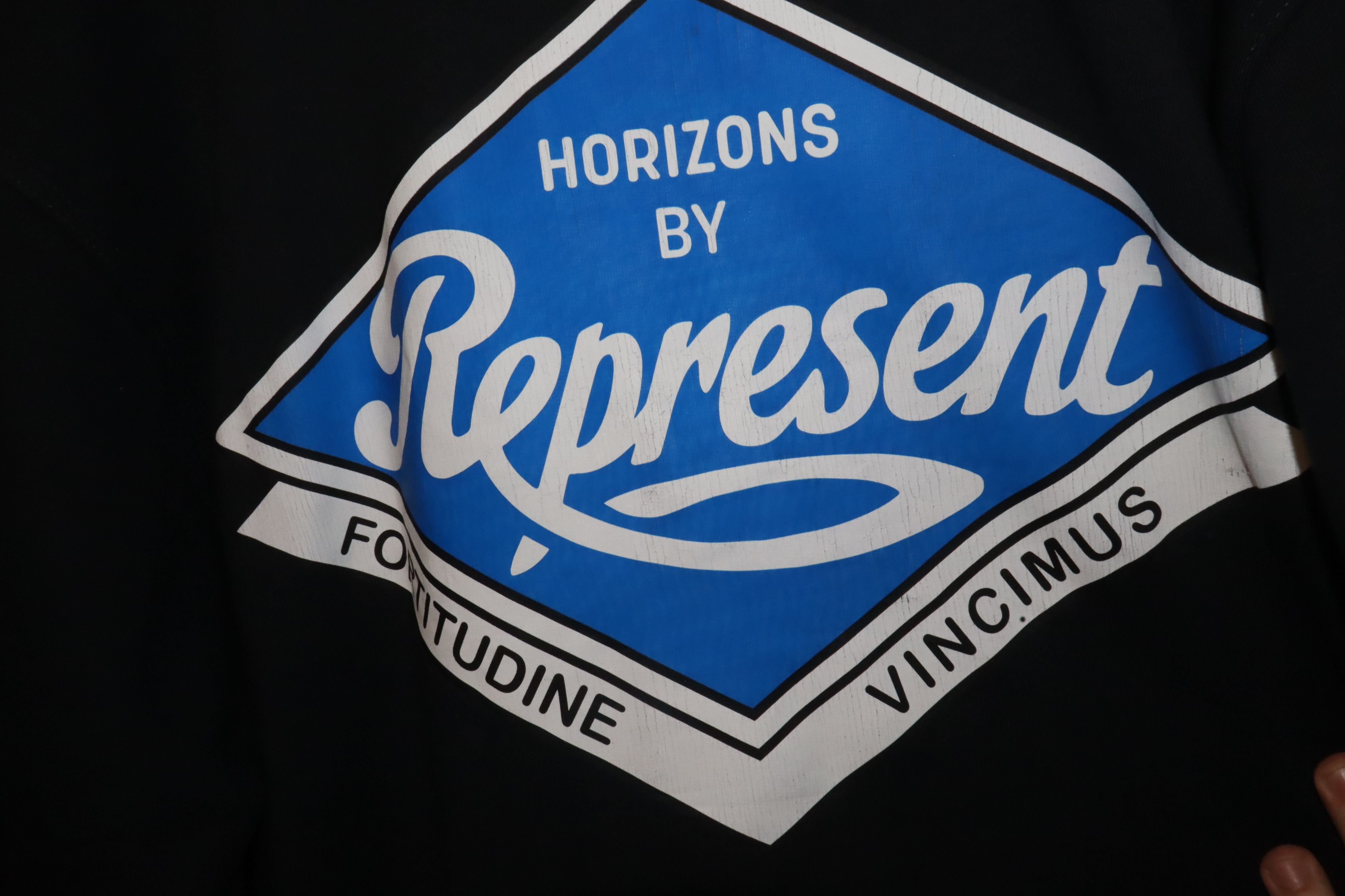 Represent Clo. Horizons zip polo Size US L / EU 52-54 / 3 - 15 Thumbnail