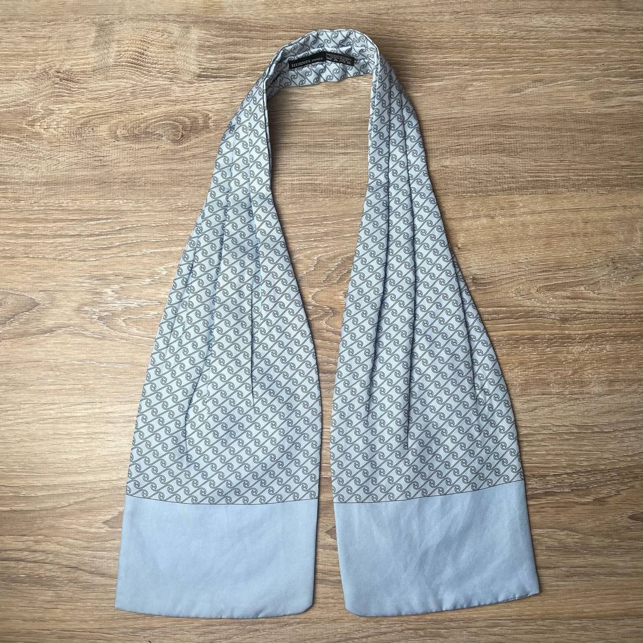 Hermes Hermes Paris Ascot Silk Tie Blue Geometry Size ONE SIZE - 4 Thumbnail
