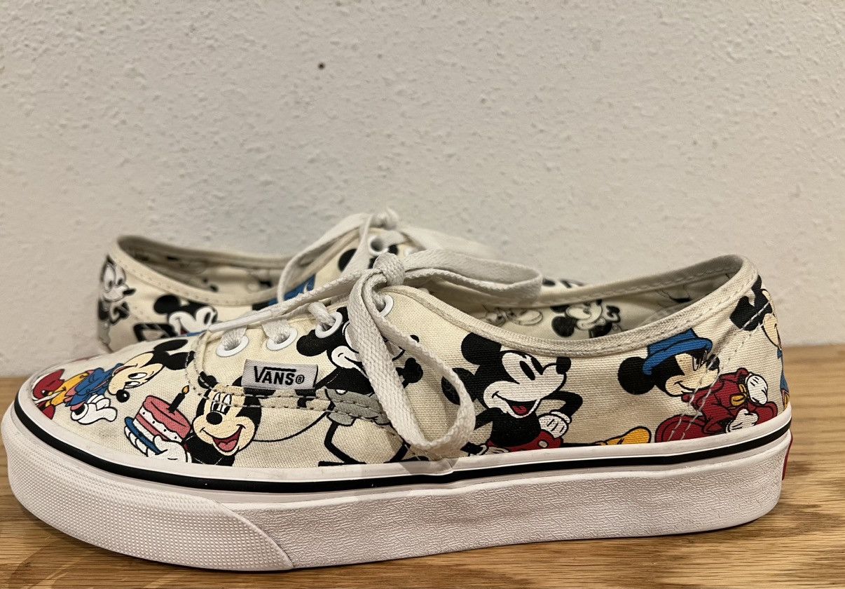 Disney × Vans Disney x Vans Mickey Mouse 90th Birthday Shoes Women’s 7 Size US 7 / IT 37 - 3 Thumbnail