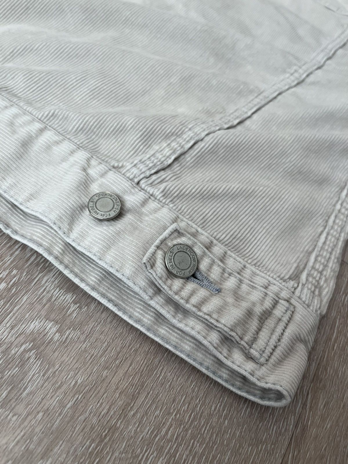 Undercover AW06 Undercover Guruguru White Corduroy Bug/Insect Jacket Size US M / EU 48-50 / 2 - 8 Thumbnail