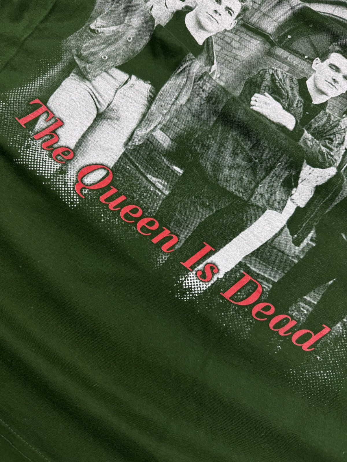 Band Tees × The Smiths × Vintage Rare Vintage 00s The Smiths the queen is dead graphic tee Size US L / EU 52-54 / 3 - 7 Thumbnail