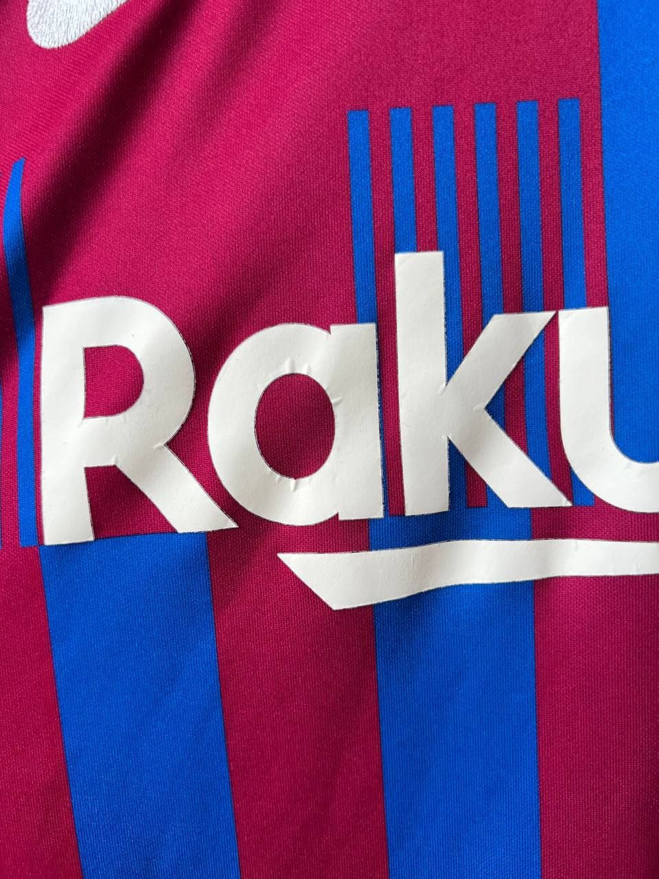 Nike 2021/22 BARCELONA FC HOME RARE SOCCER JERSEY SHIRT NIKE RARE Size US M / EU 48-50 / 2 - 6 Thumbnail