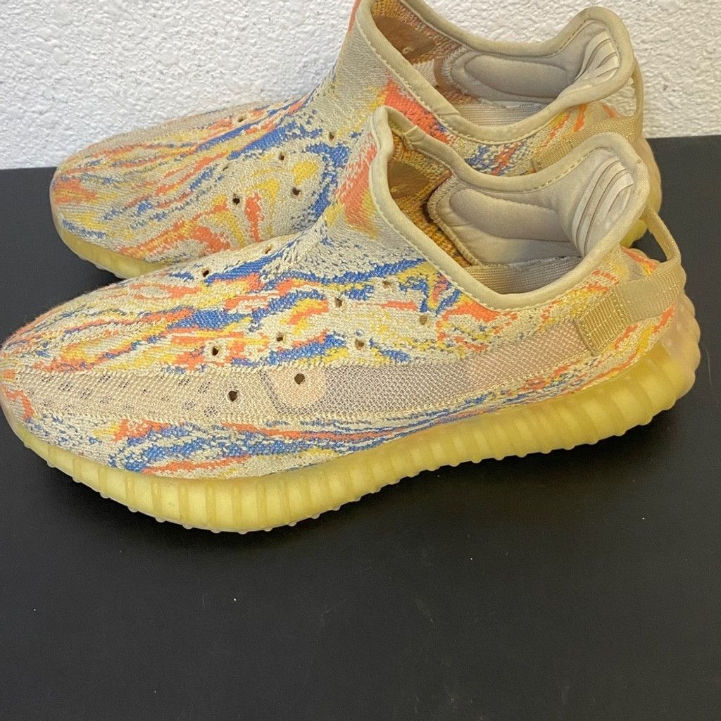 Adidas Adidas Yeezy Boost 350 V2 "MX Oat" sneaker w Primeknit upper Size US 8 / EU 41 - 2 Thumbnail