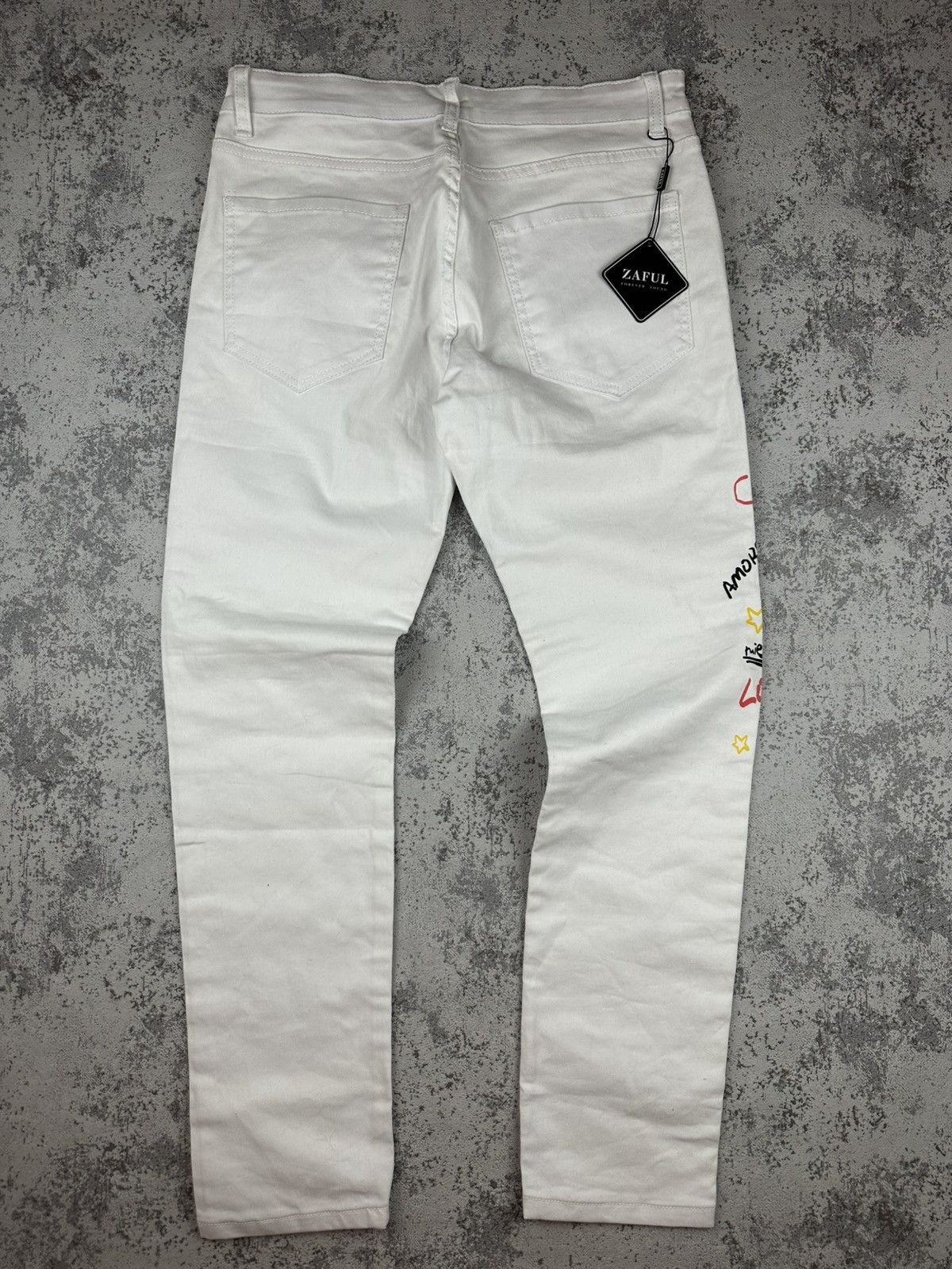 Designer Zaful Graffiti Jeans Angel Patch Straight Size 34 Mens Size US 34 / EU 50 - 2 Thumbnail