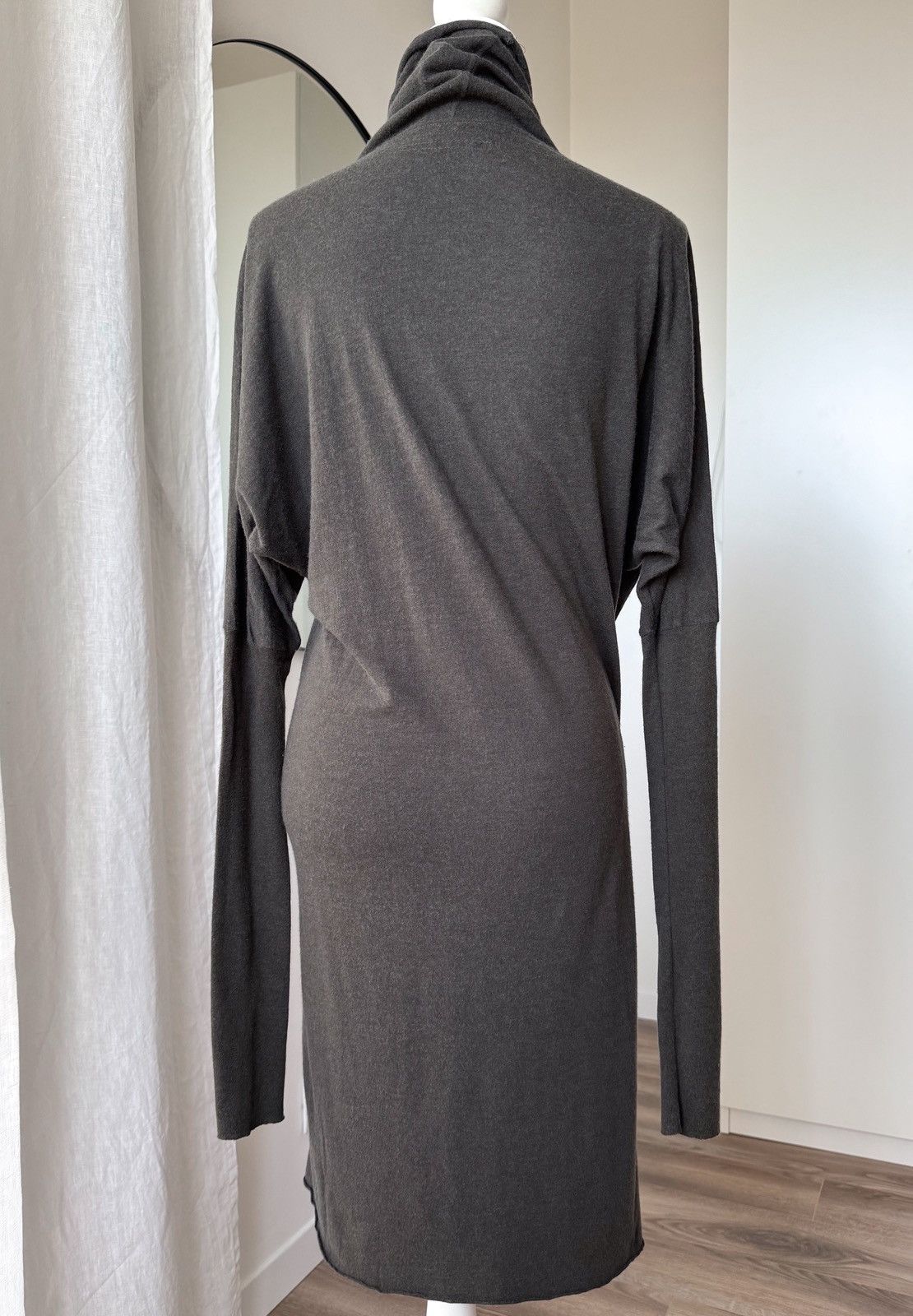 Rick Owens Rick Owens asymmetric column midi dress knitted khaki-gray Size S / US 4 / IT 40 - 10 Thumbnail