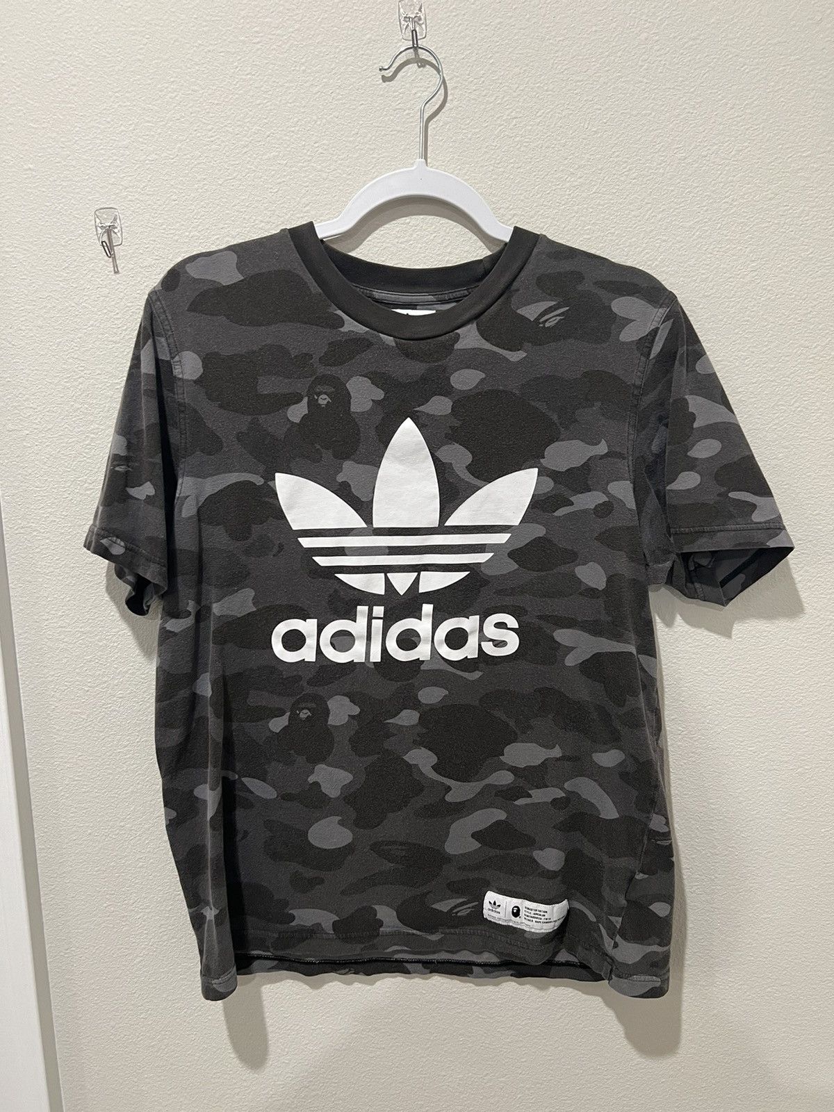 Adidas × Bape BAPE x adidas adicolor Tee Size US M / EU 48-50 / 2 - 1 Thumbnail