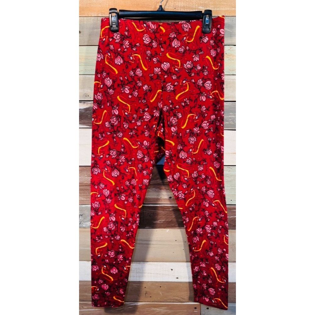 Disney DISNEY MULAN MUSHU RED FLORAL Leggings LARGE Gently Used Size 30" / US 8 / IT 44 - 1 Thumbnail