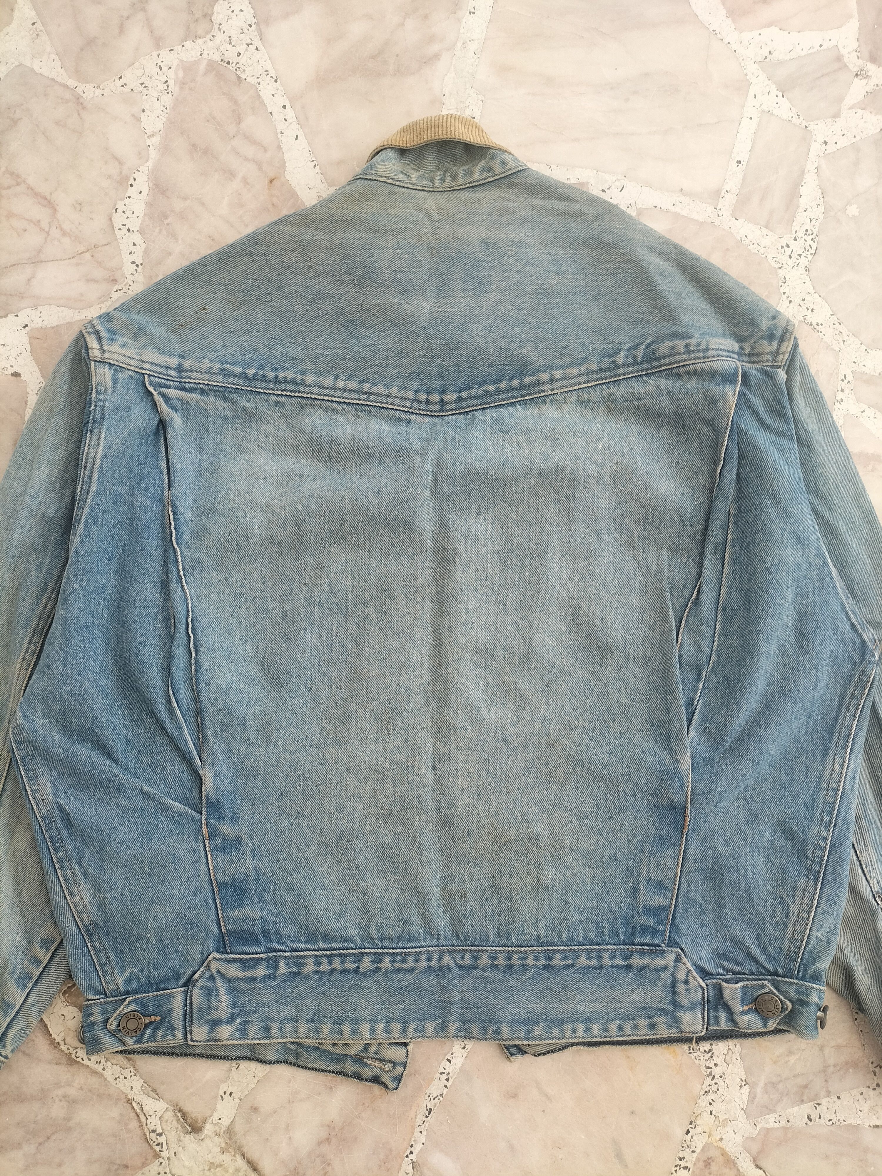 Calvin Klein Calvin Klein Blue Jeans Vintage Denim Jacket Size US L / EU 52-54 / 3 - 12 Thumbnail