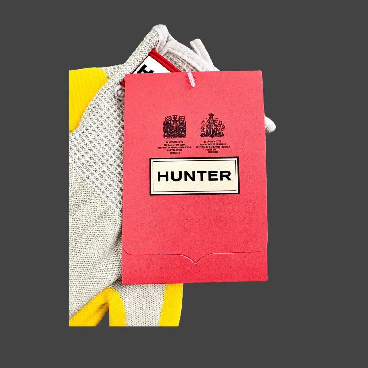 Hunter Hunter Rubberized Logo Work Gloves Yellow Red Sz L/XL Unisex Size ONE SIZE - 6 Thumbnail