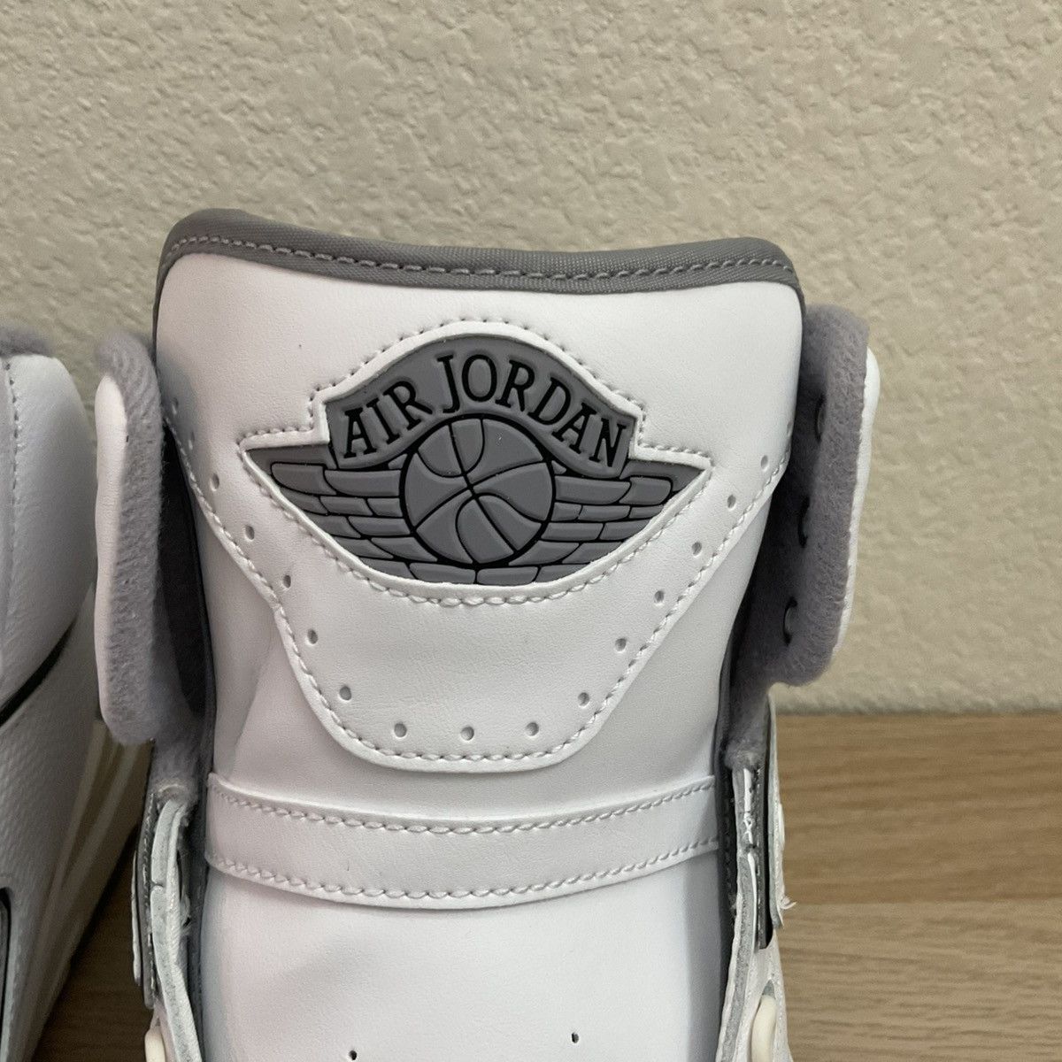 Nike Jordan 2 Retro Size US 11 / EU 44 - 5 Thumbnail