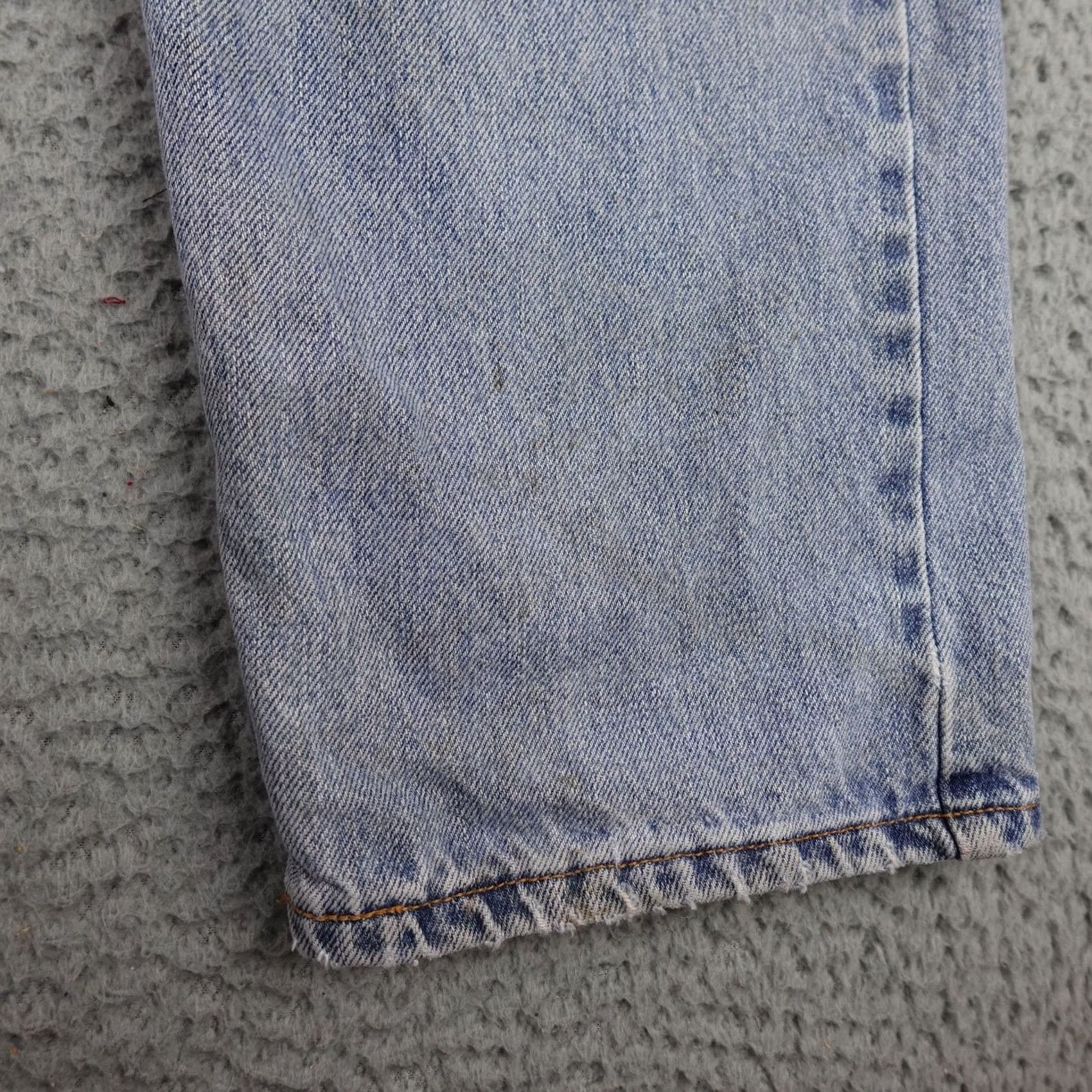 Levi's Levi's 505 Jeans Mens 36x32 Blue Denim Regular Fit Distressed Mexico Size US 36 / EU 52 - 7 Thumbnail