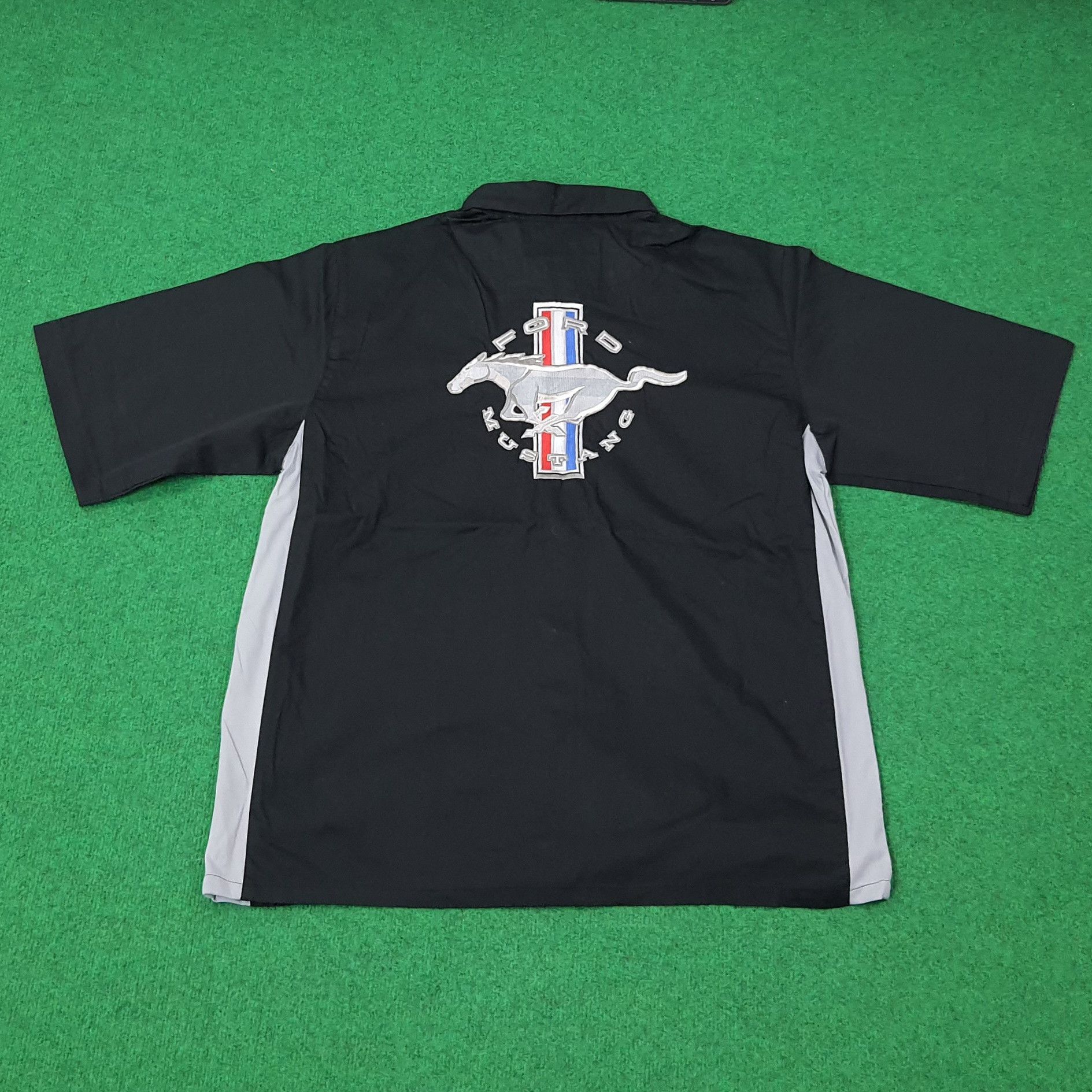 Mustang Vintage Ford Mustang Embroidered Logo Workshirt C267N11 Size US L / EU 52-54 / 3 - 1 Thumbnail