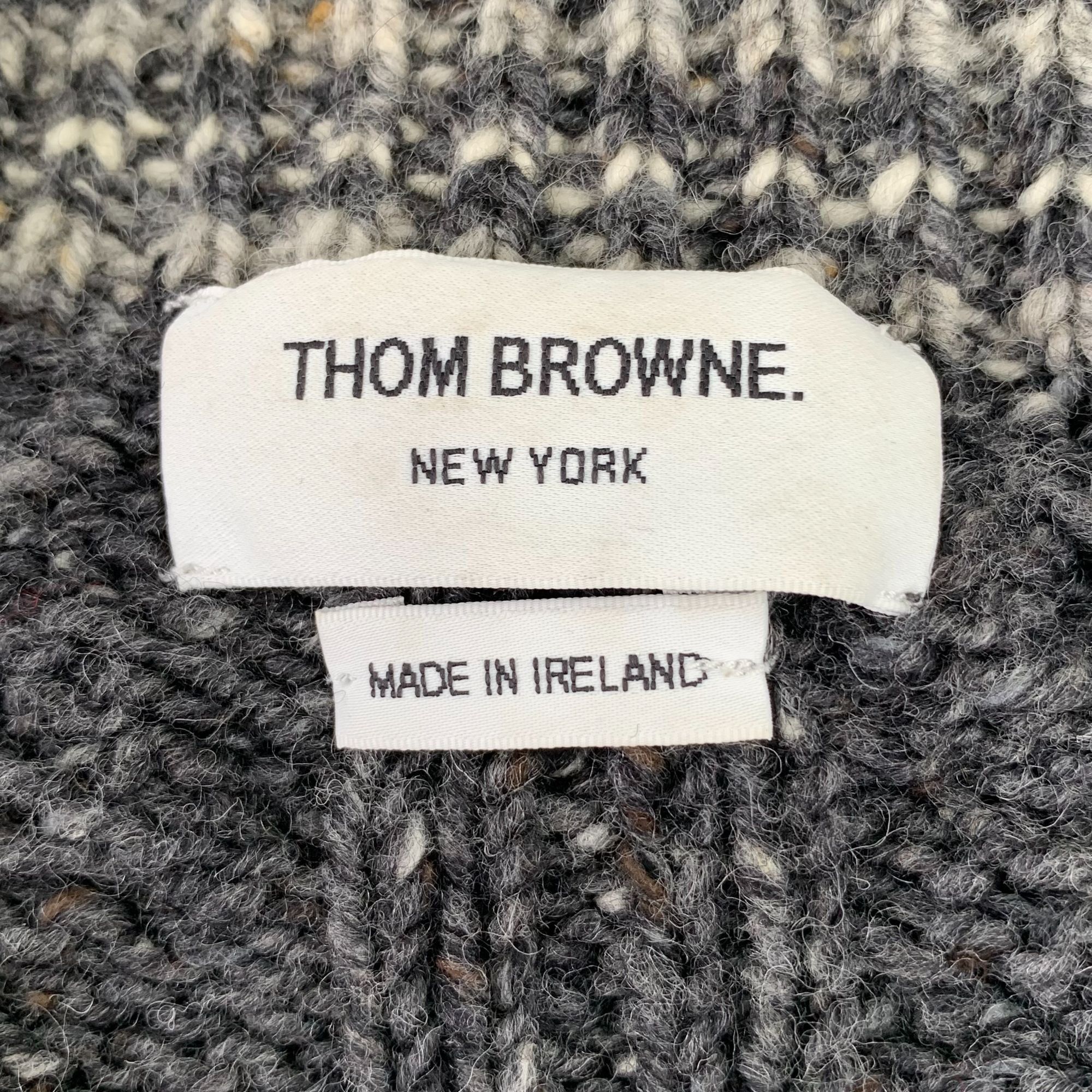 Thom Browne Thom Browne Dark Grey Wool Cable Knit V-Neck Cardigan With S Size XS / US 0-2 / IT 36-38 - 2 Thumbnail