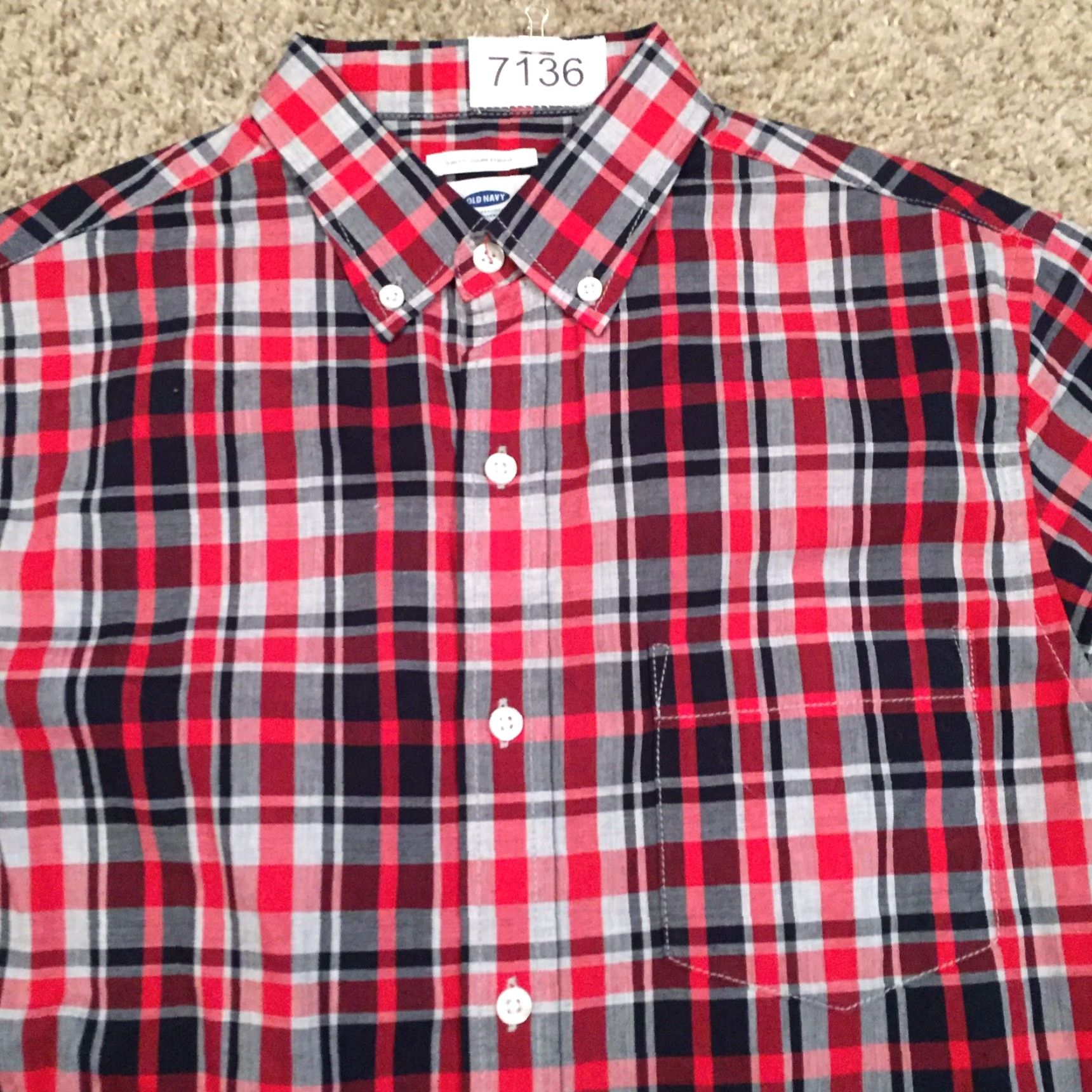 Old Navy Old Navy Shirt Mens Slim Red Black Plaid Long Sleeve Button-Up Size S Size US S / EU 44-46 / 1 - 3 Thumbnail