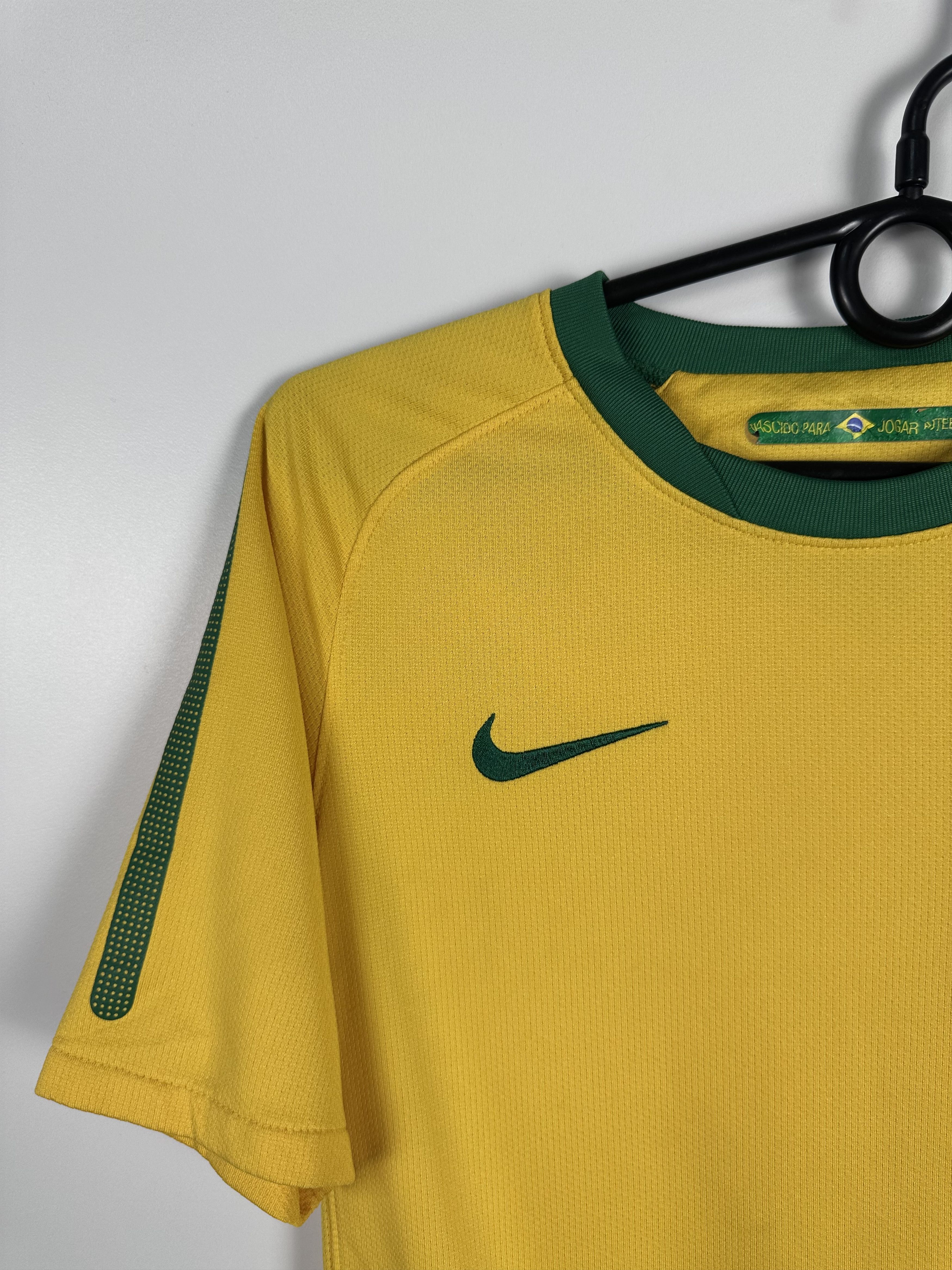 Nike Brazil 2010 11 Football Shirt Soccer Jersey Youth Size L Size US XXS / EU 40 - 3 Thumbnail