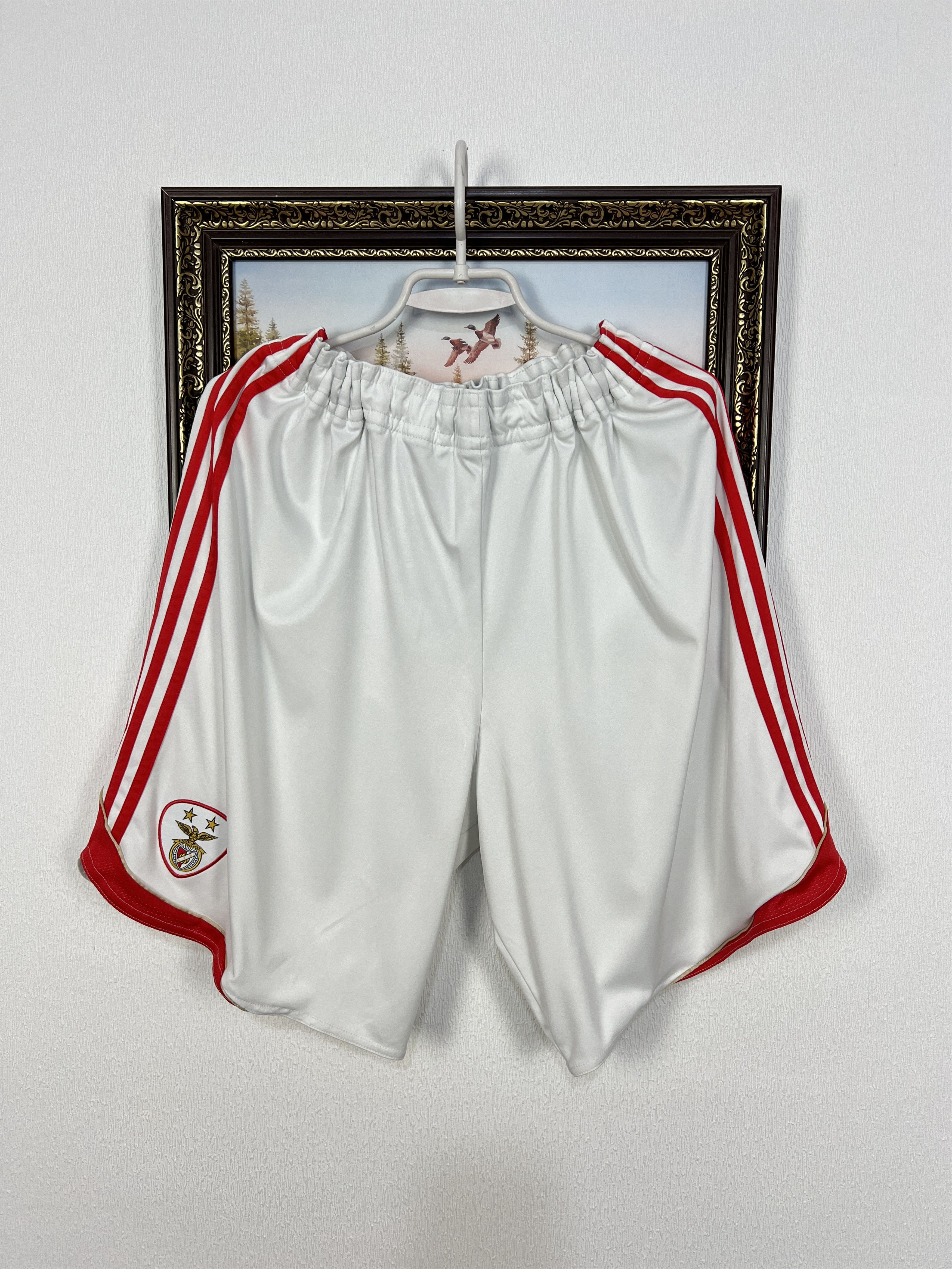 Adidas Vintage Adidas Benfica Football White Shorts Soccer 2XL Size US 38 / EU 54 - 1 Thumbnail