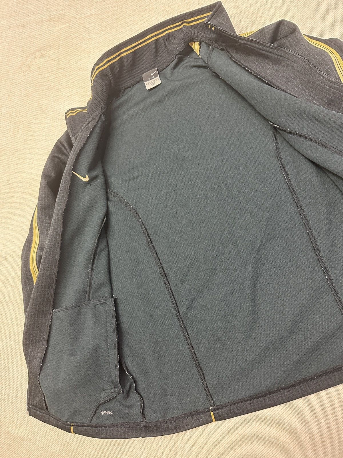 Nike Vintage Nike Track Jacket (Gold Swoosh) Size US S / EU 44-46 / 1 - 5 Thumbnail