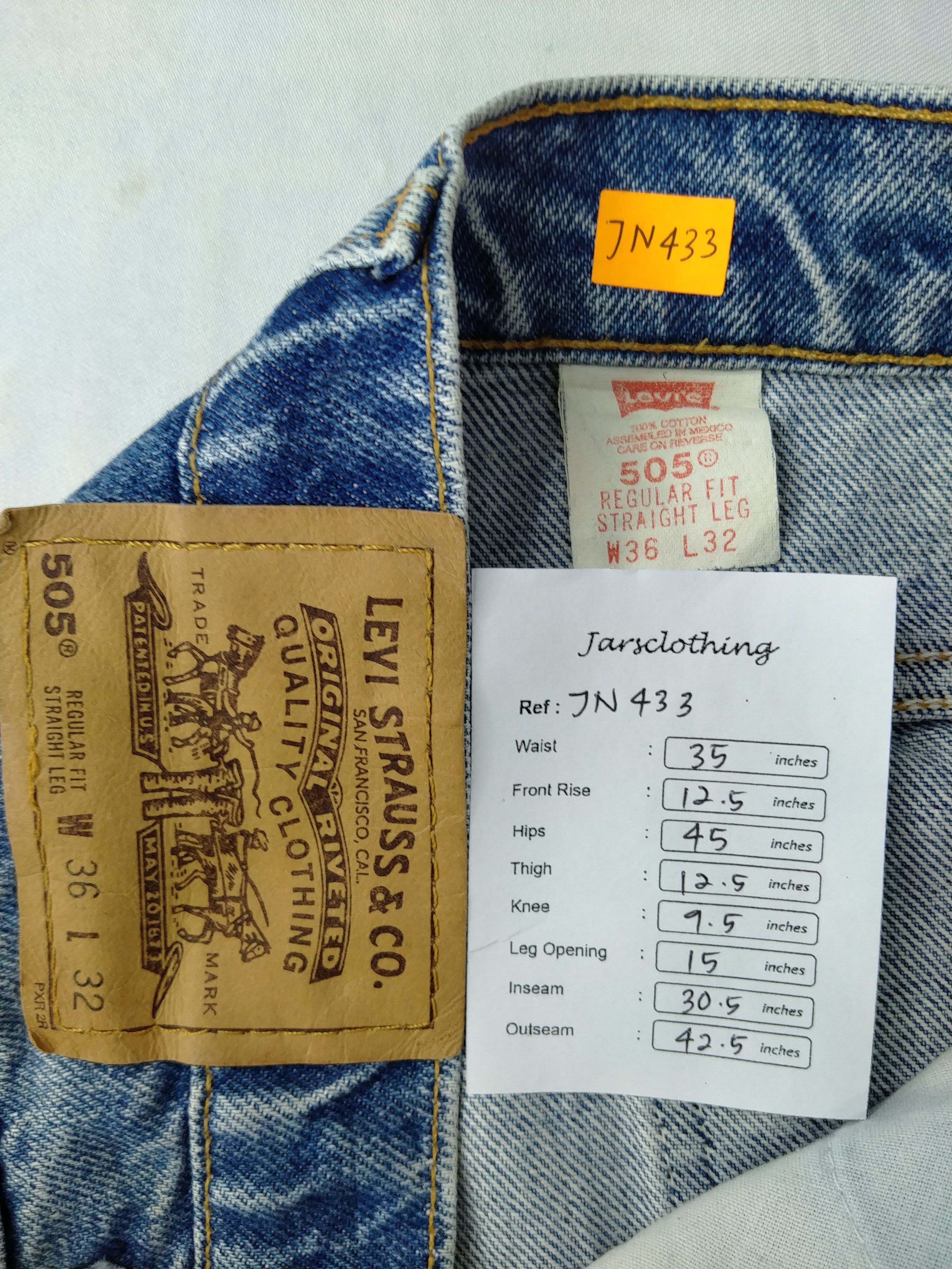 Levi's Blue Wash Vintage Levi's 505 Orange Tab Denim 35x30.5 JN433 Size US 35 - 10 Thumbnail