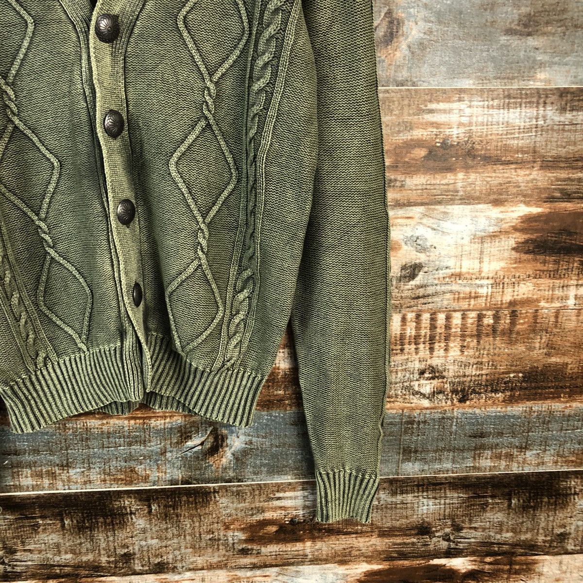 Vintage DL In Crew Sive Green faded Cardigan Knitwear #C494 Size US L / EU 52-54 / 3 - 8 Thumbnail