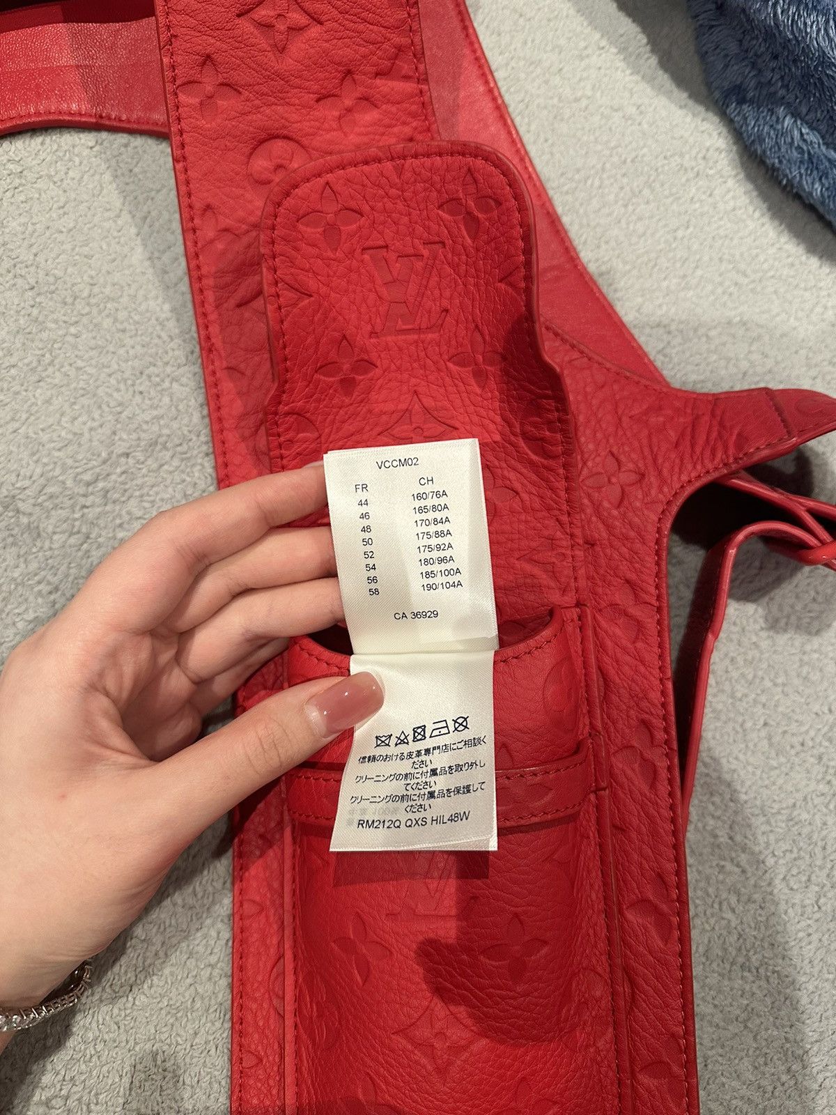Louis Vuitton × Virgil Abloh Louis Vuitton Leather Red Vest Mid Layer Size US S / EU 44-46 / 1 - 7 Thumbnail