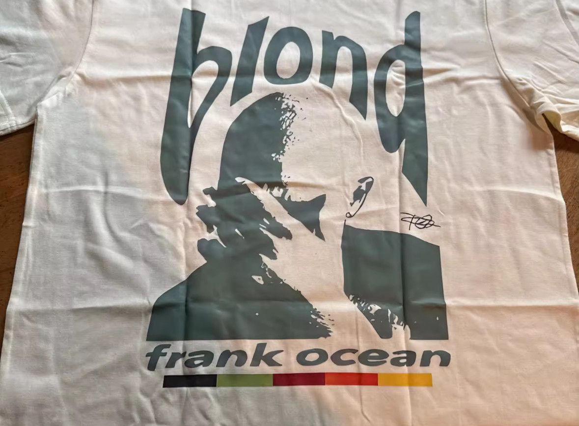 Japanese Brand Streetwear Vintage Rapper Frank Beige Short Sleeve T-Shirt Size US S / EU 44-46 / 1 - 6 Thumbnail