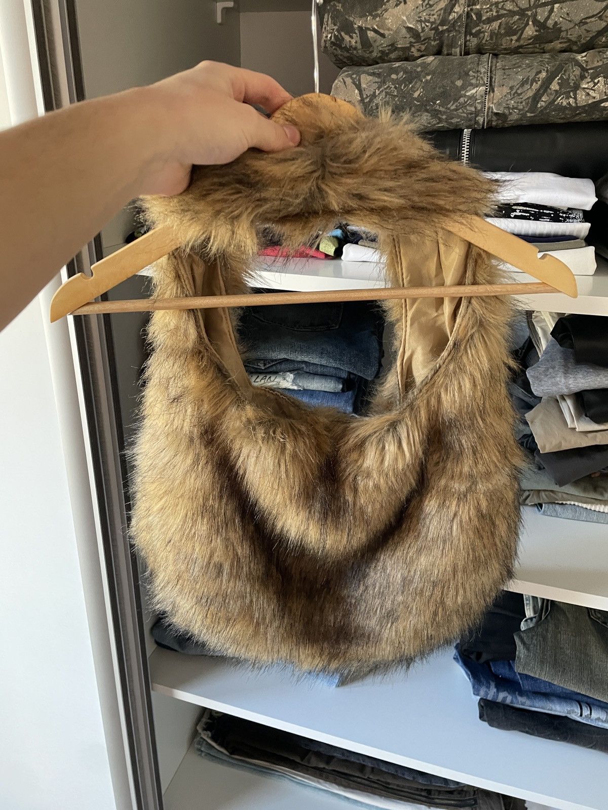 If Six Was Nine Y2k Archival Faux Fur Mohair Fuzzy Fluffy Shoulder Hand Bag Size ONE SIZE - 5 Thumbnail
