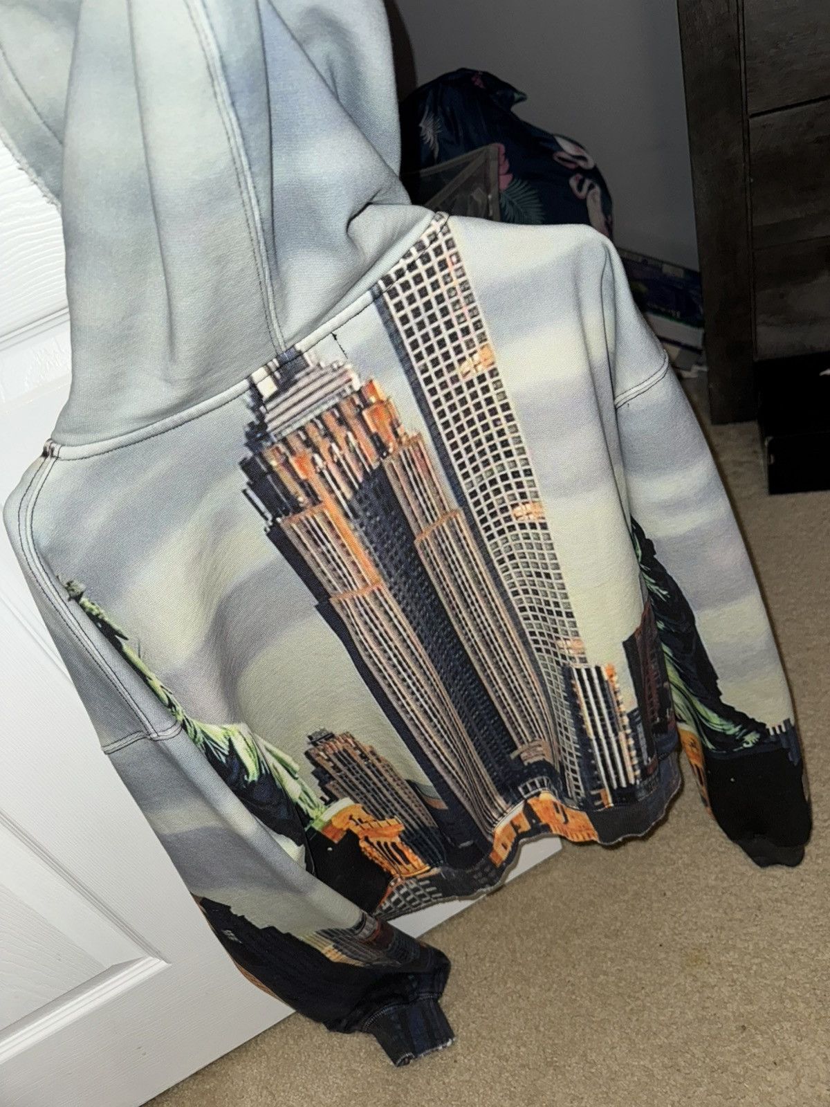 Vale Vale Forever “Nyskyline” Zip up Hoodie Size US S / EU 44-46 / 1 - 3 Thumbnail