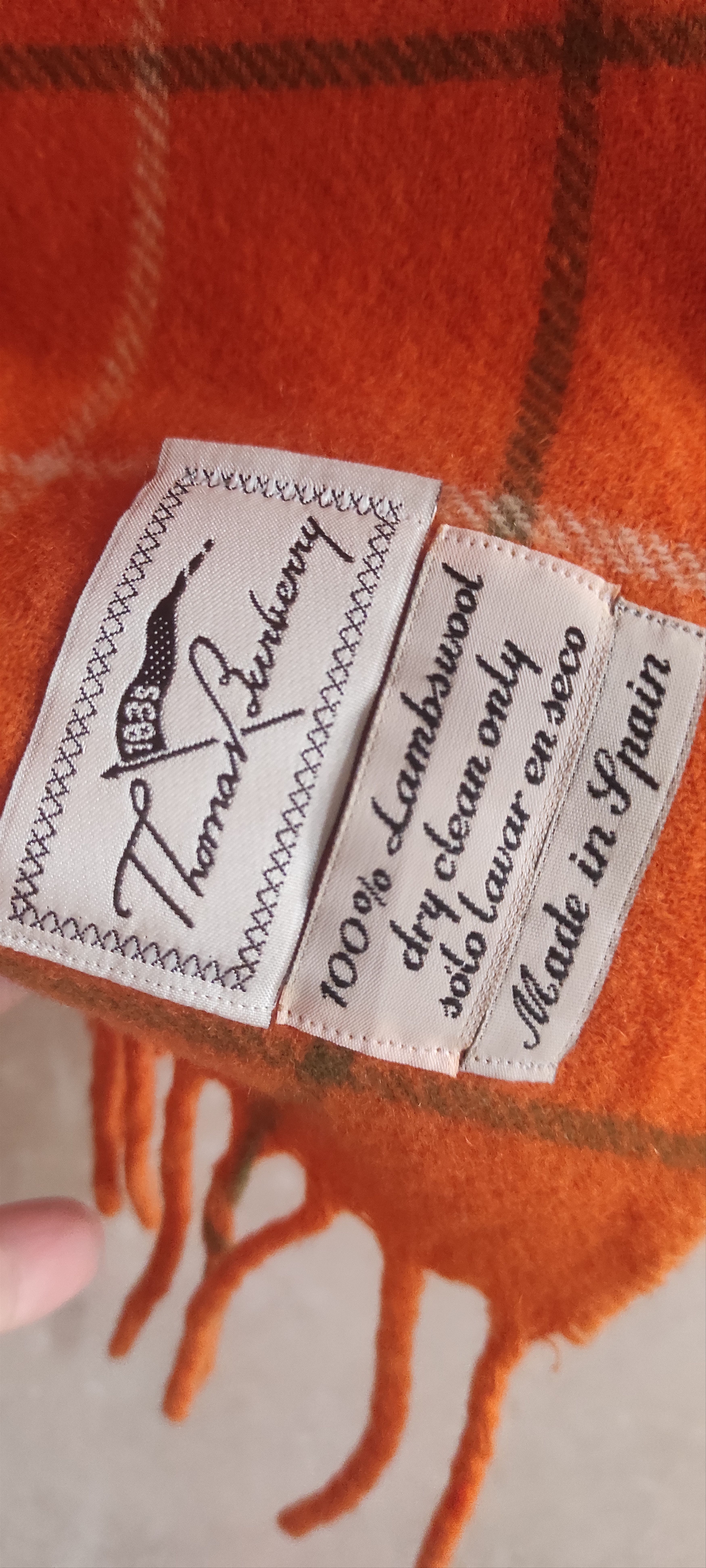 Burberry Thomas Burberry Scarf Luxury Classic LambsWool Made in Spain Size ONE SIZE - 5 Thumbnail