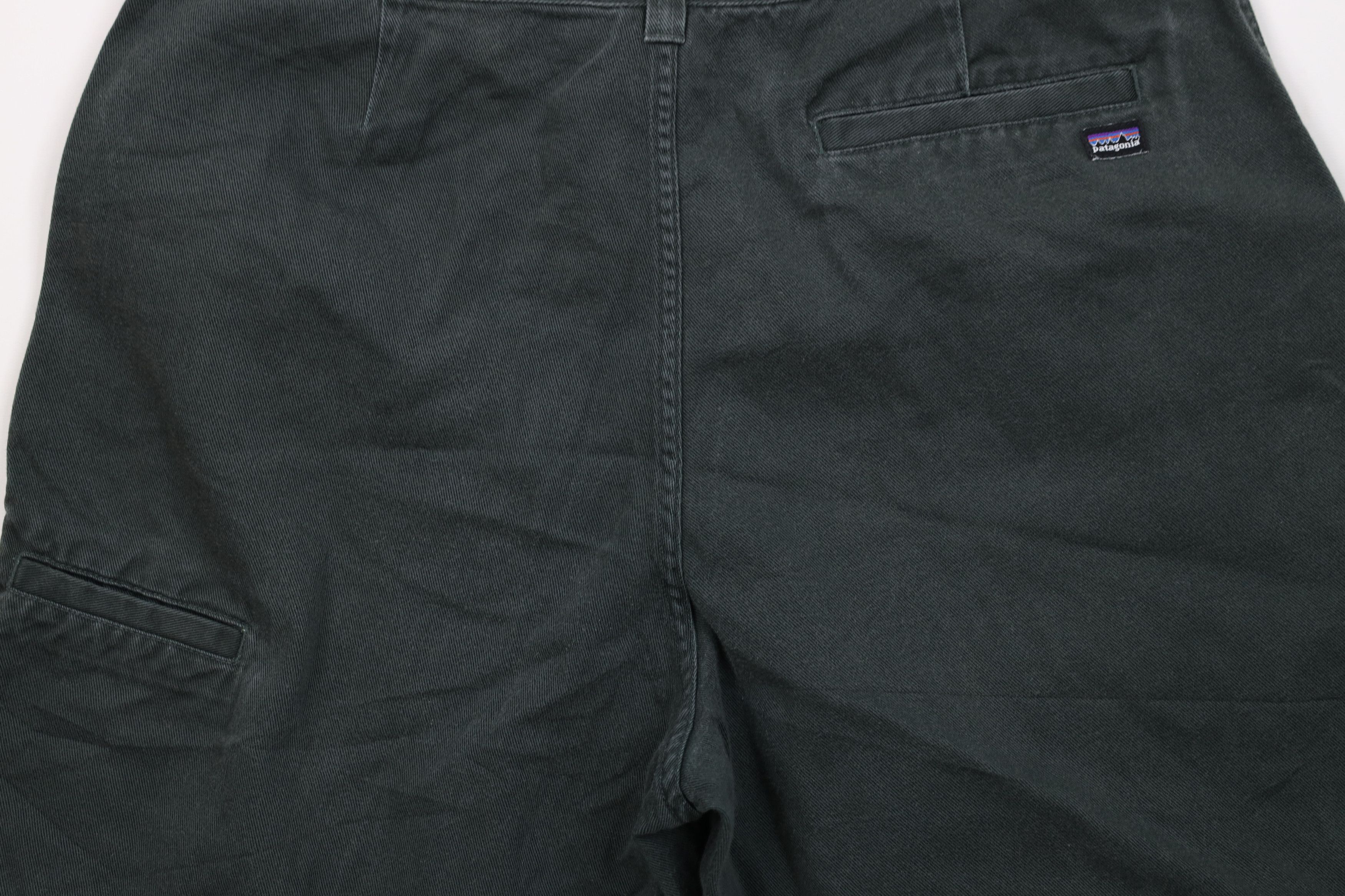 Patagonia Vintage Patagonia Organic Cotton Denim Jean Shorts Green Size US 34 / EU 50 - 13 Thumbnail
