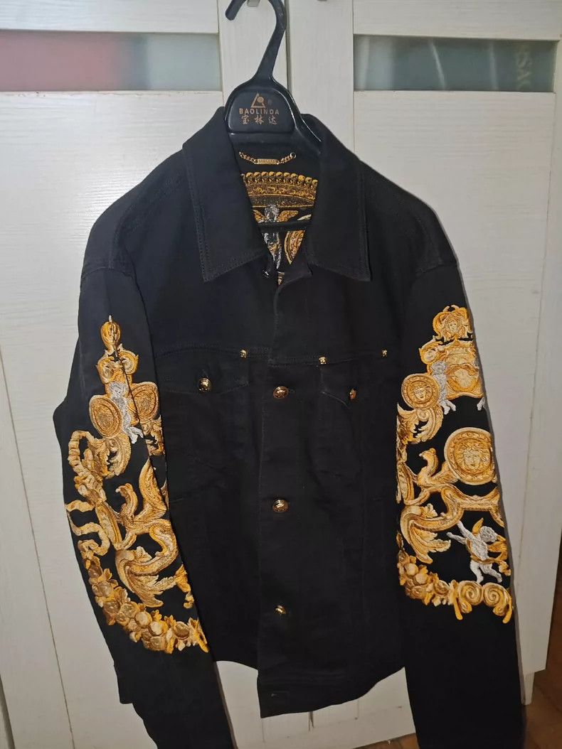 Versace Versace Heavy work embroidered denim jacket jacket Size US XL / EU 56 / 4 - 4 Thumbnail