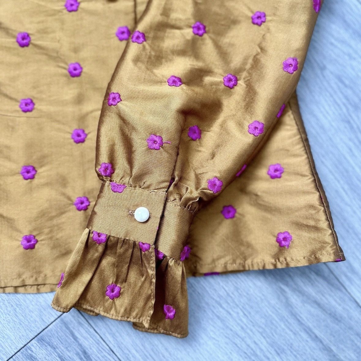 Batsheva Batsheva Petal Blouse Turmeric Embroidered Silk Taffeta NWOT Size XS / US 0-2 / IT 36-38 - 9 Thumbnail