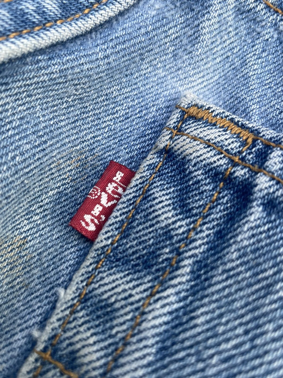 Levi's Vintage 1999 Levis 501 e Usa Painted Design Size US 30 / EU 46 - 19 Thumbnail