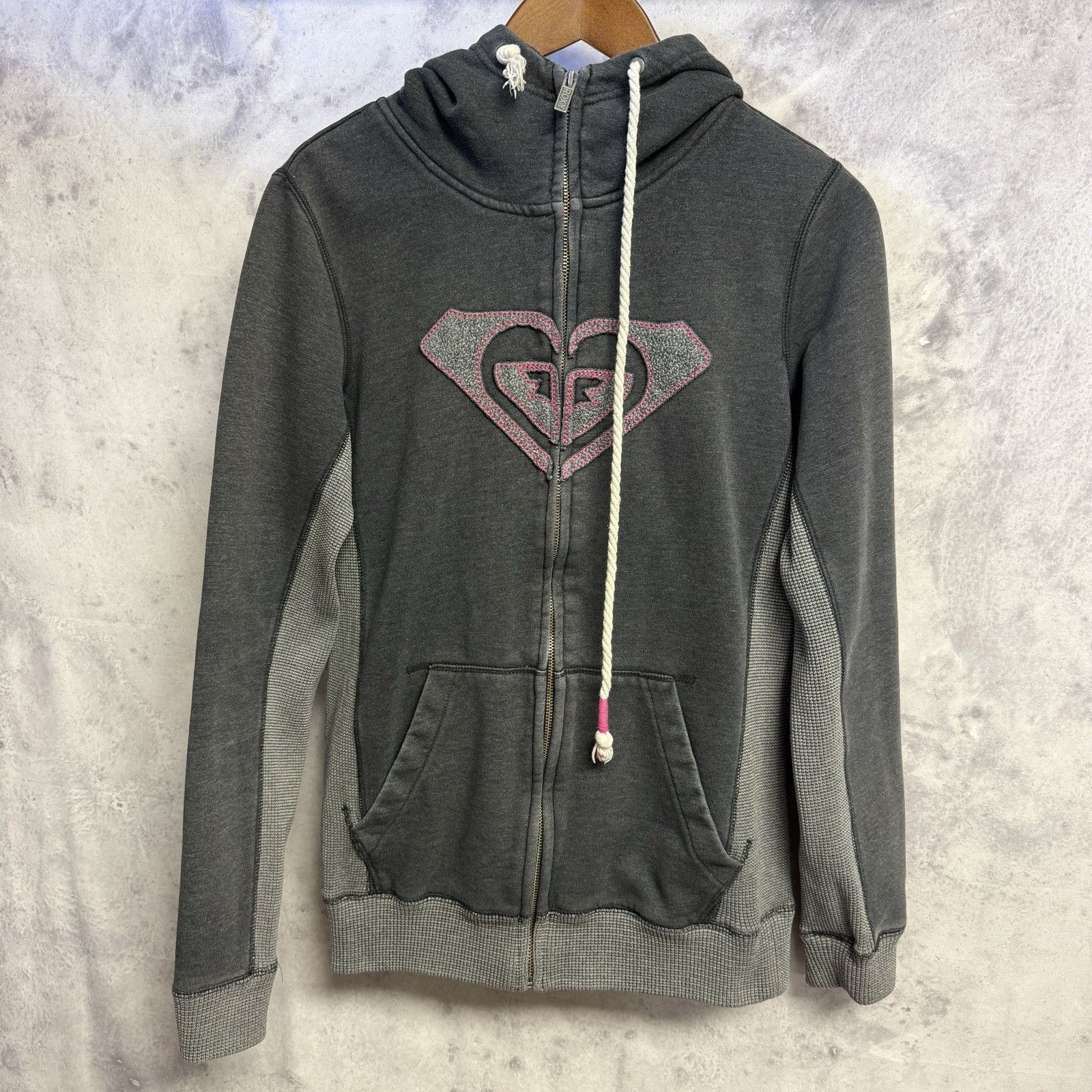 Vintage Vintage Roxy Hoodie Sweatshirt Womens Medium Gray Zip Surf S Size M / US 6-8 / IT 42-44 - 1 Thumbnail